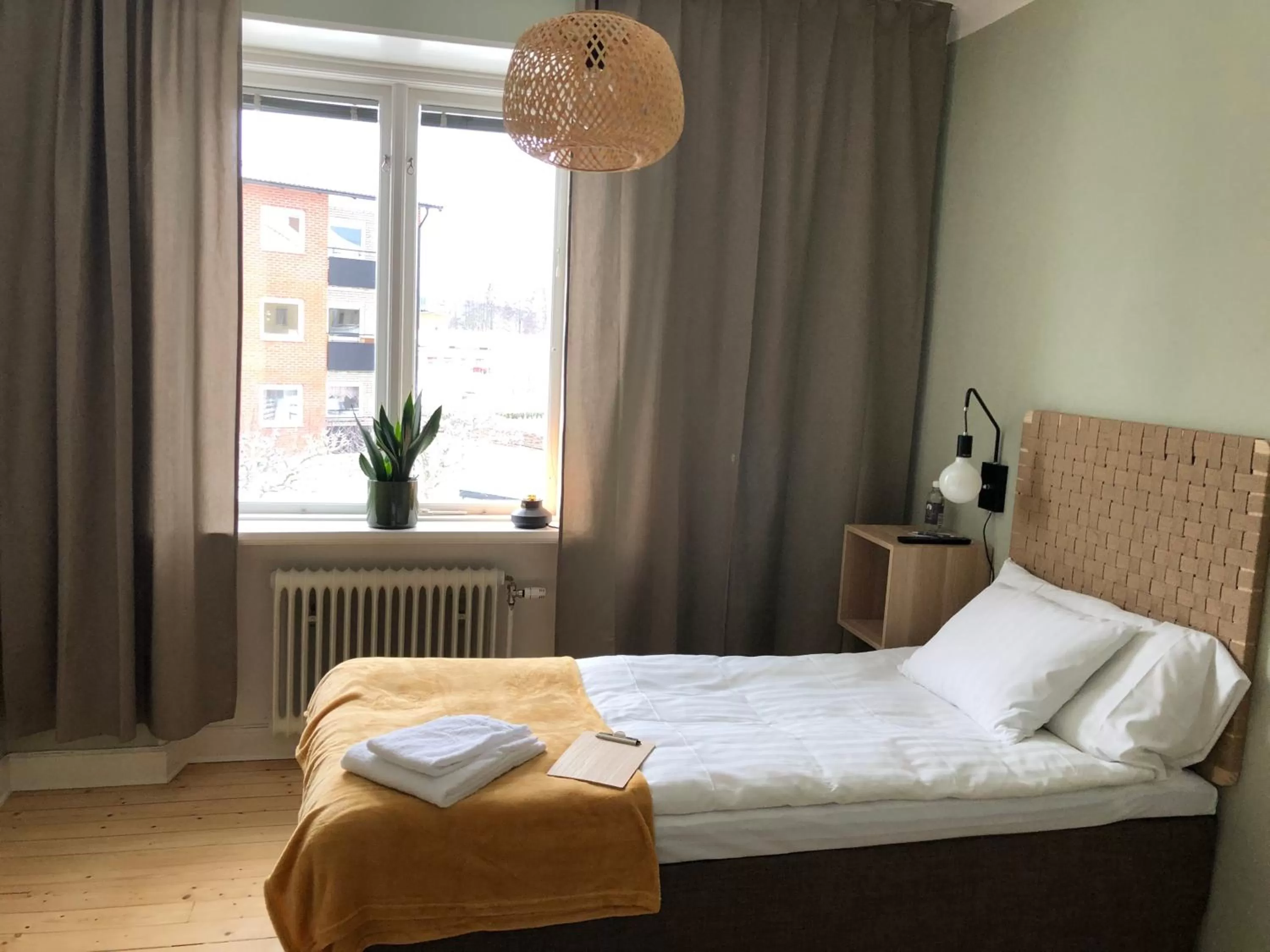 Bed in Hotell & Bistro Rödesund