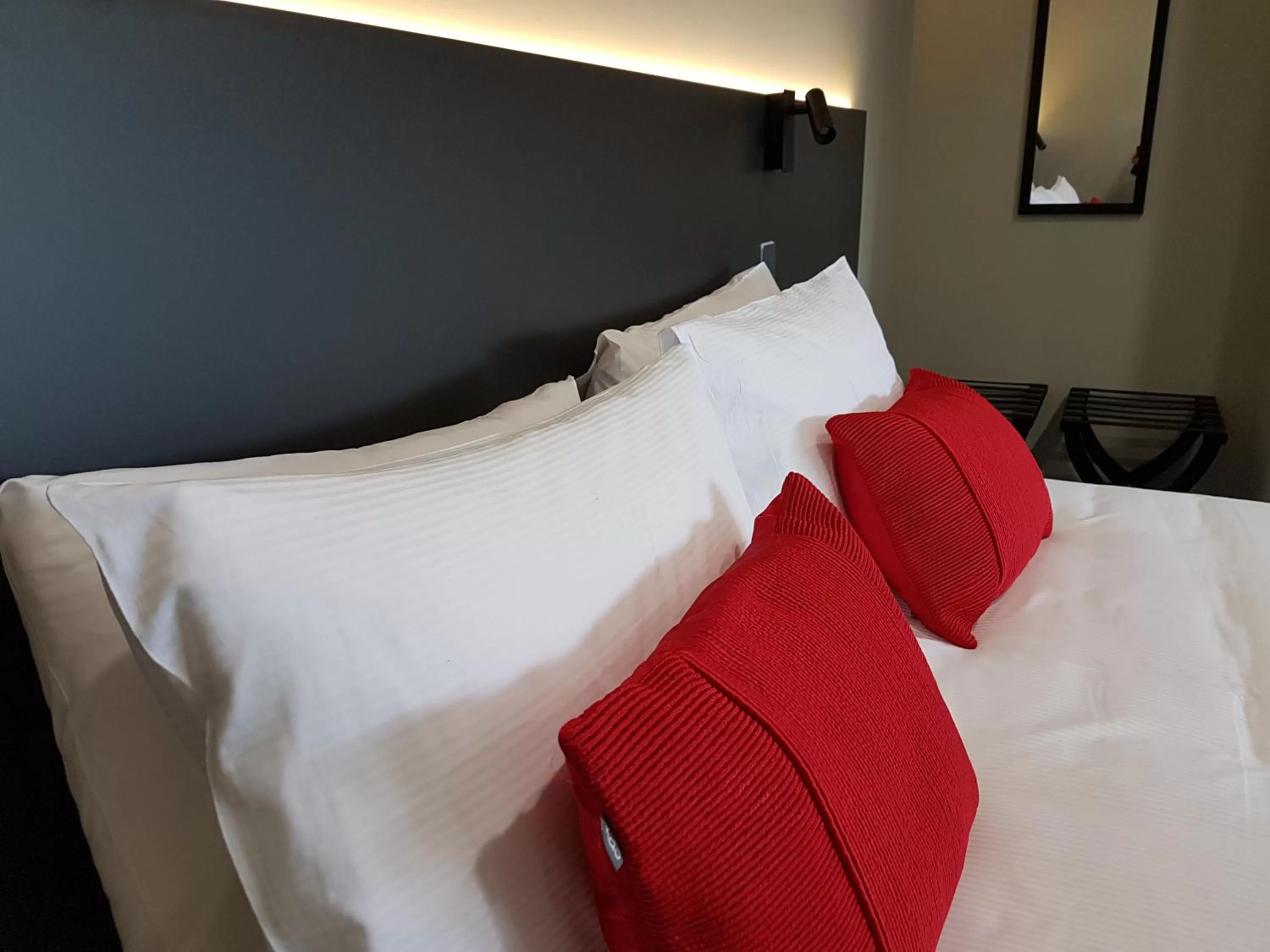 Bed in Kings On Peace