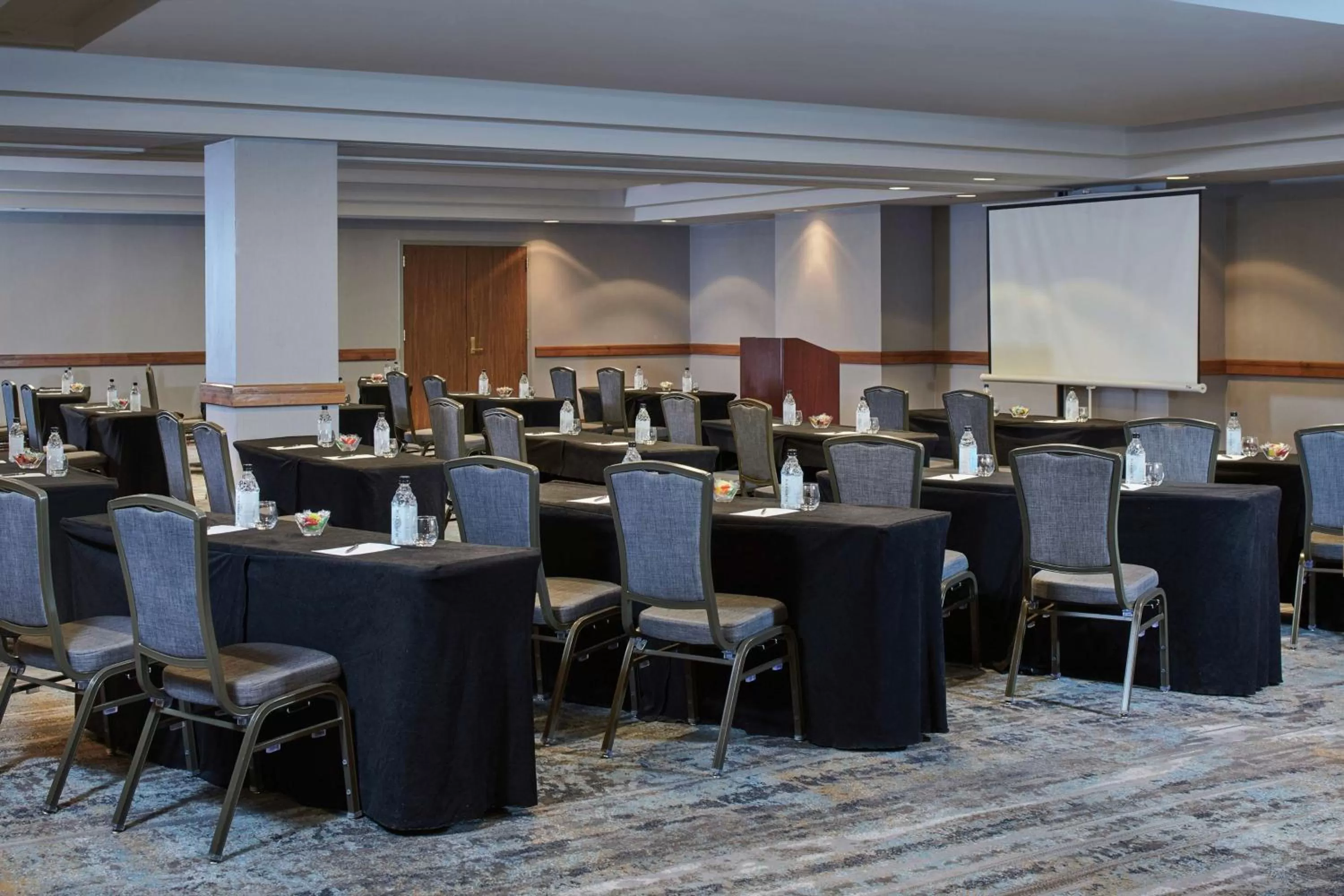 Meeting/conference room in Hilton Anchorage