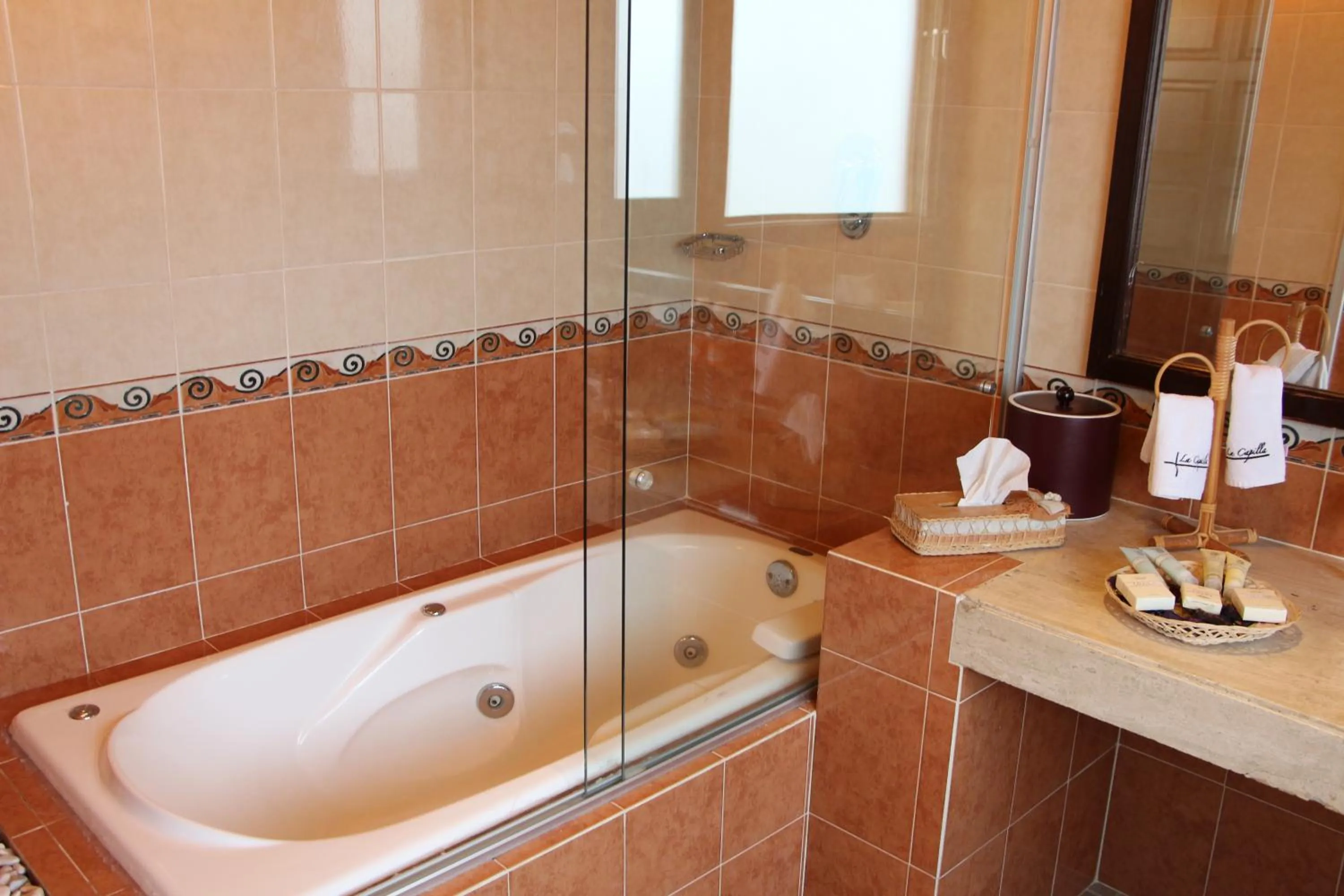 Bathroom in La Capilla Hotel Boutique