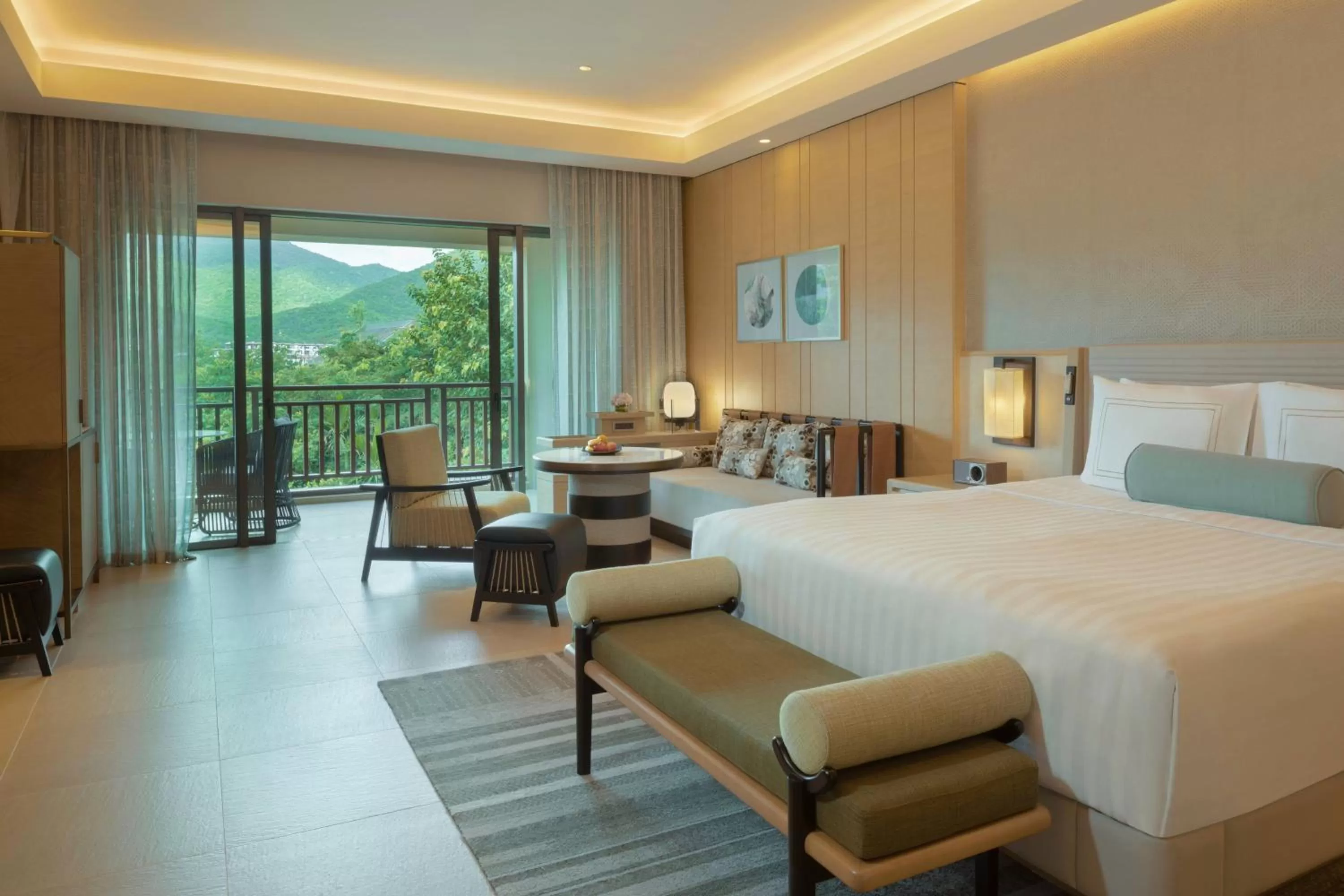 Photo of the whole room, Bed in The Ritz-Carlton Sanya, Yalong Bay