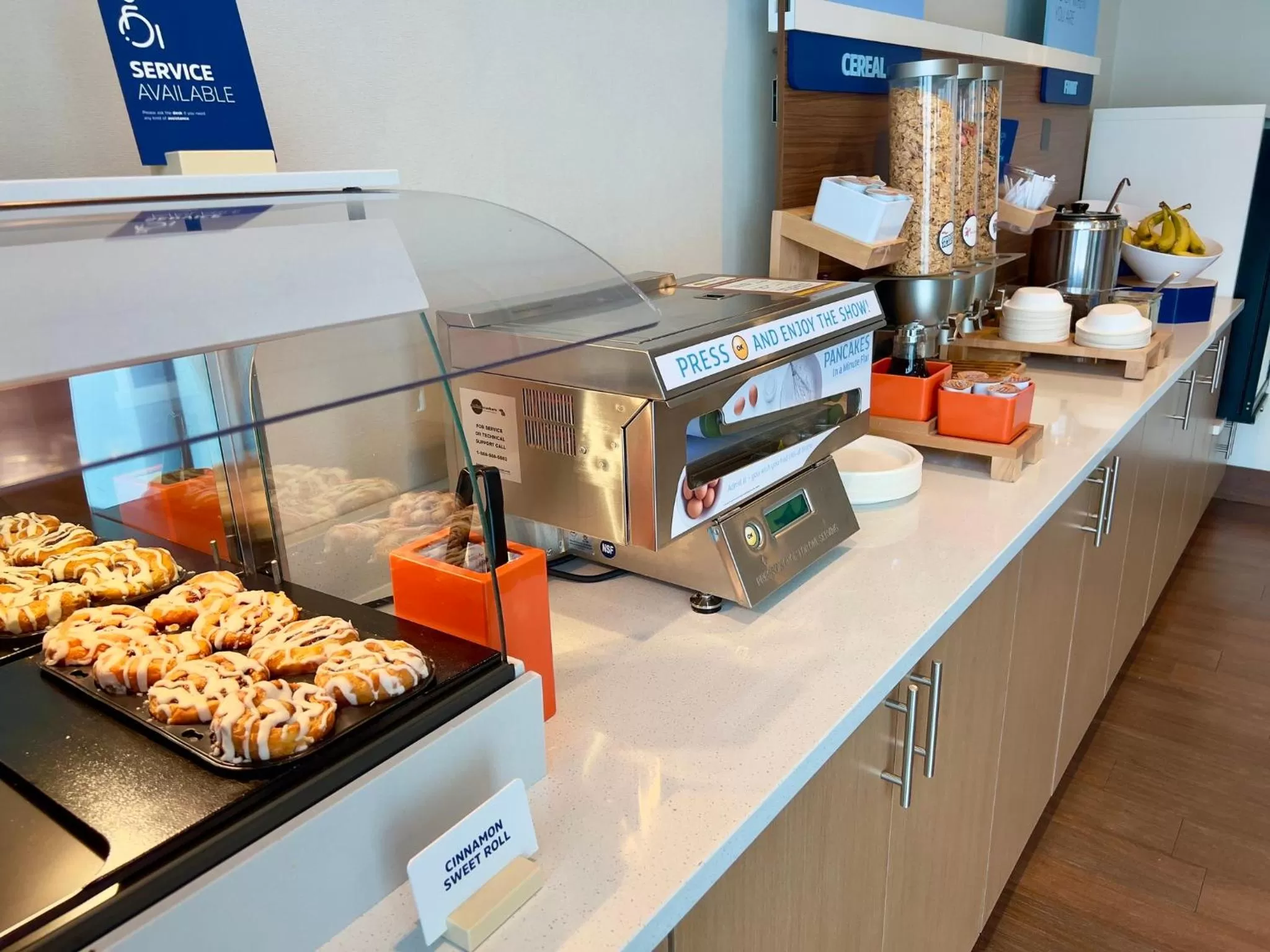Breakfast in Holiday Inn Express Hotel & Suites Tampa-Oldsmar by IHG