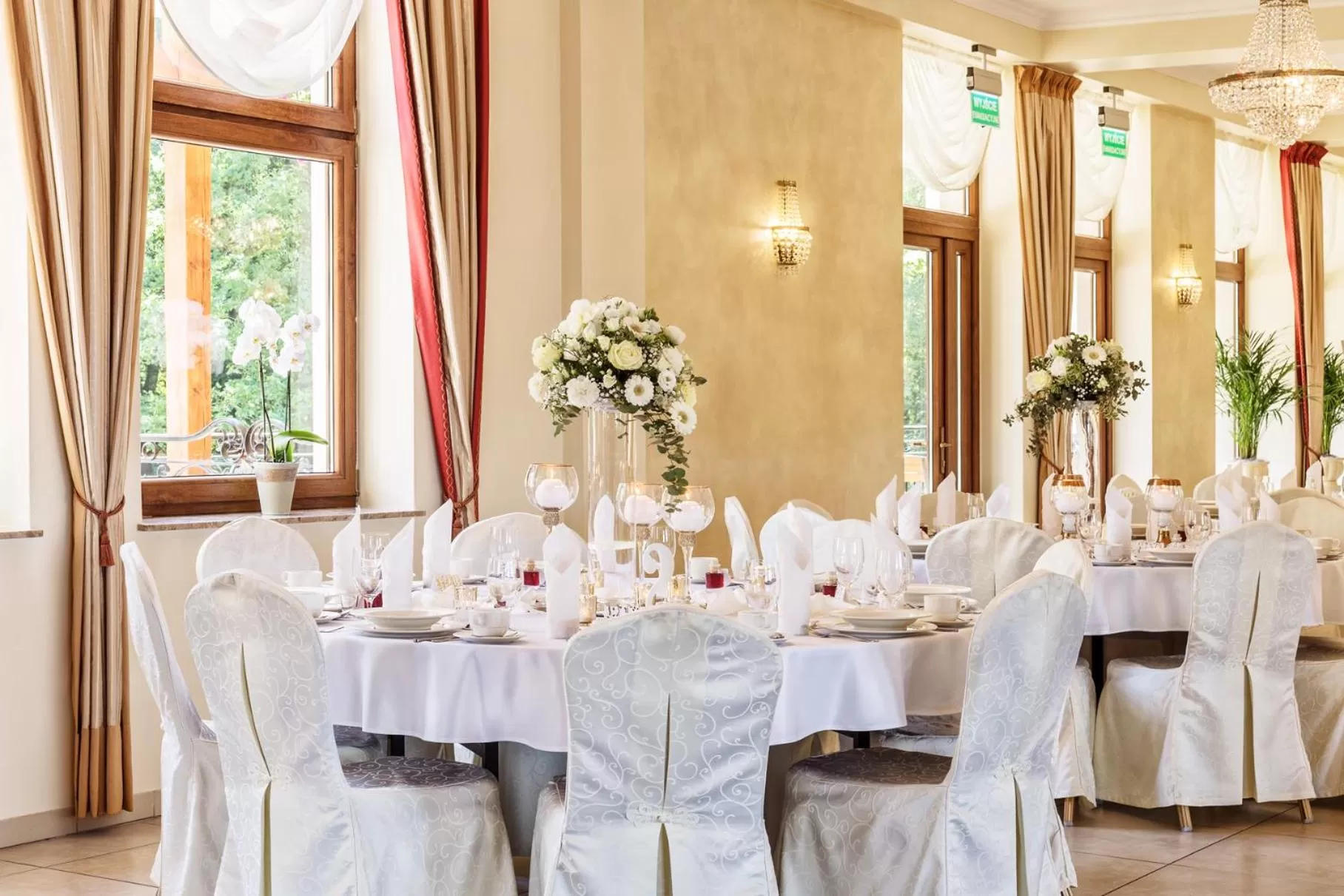 Leśna Perła - Restauracja i Pokoje Hotelowe