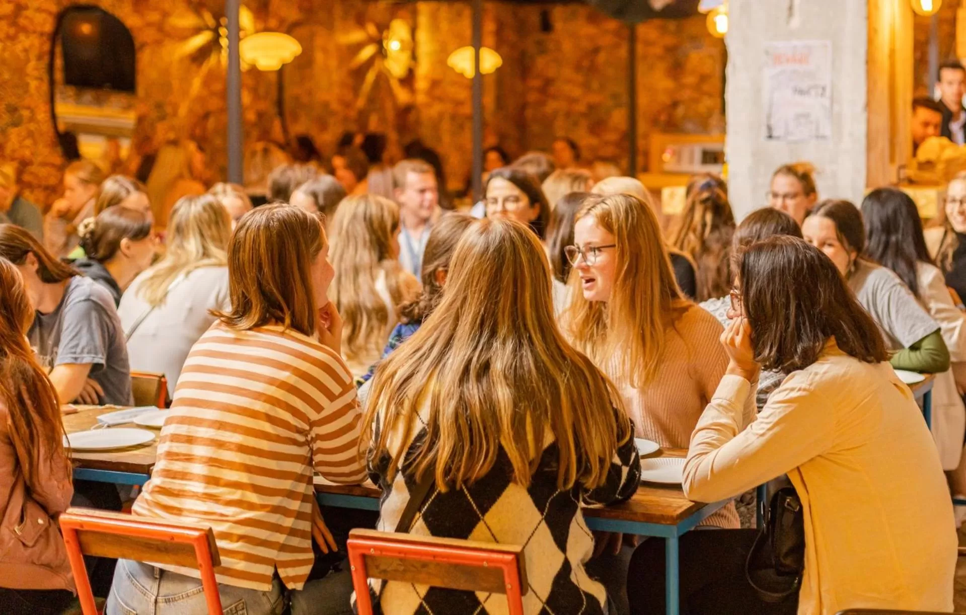 Restaurant/places to eat in Villa Saint Exupery Beach Hostel