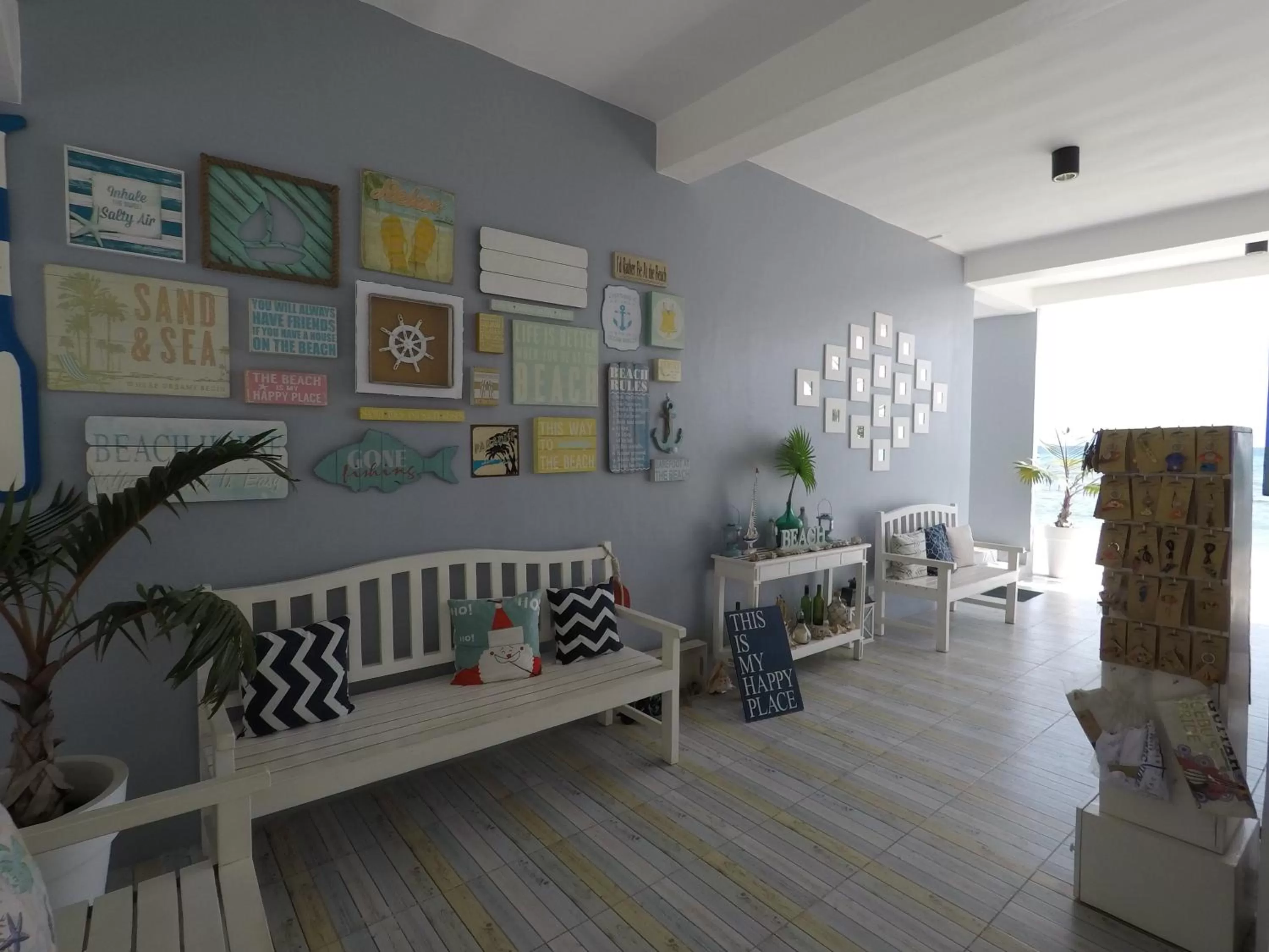 Lobby or reception in Down South 118 Beach Resort