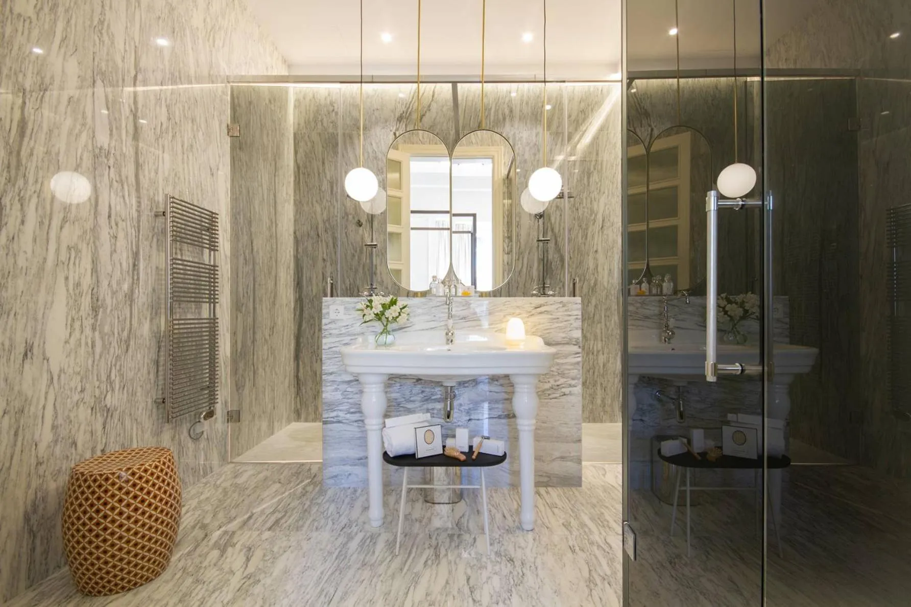 Bathroom in MYR Palacio Vallier