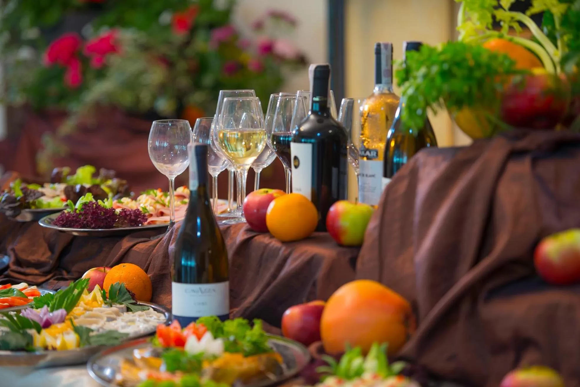 Buffet breakfast in Hotel Mona Lisa Wellness & Spa