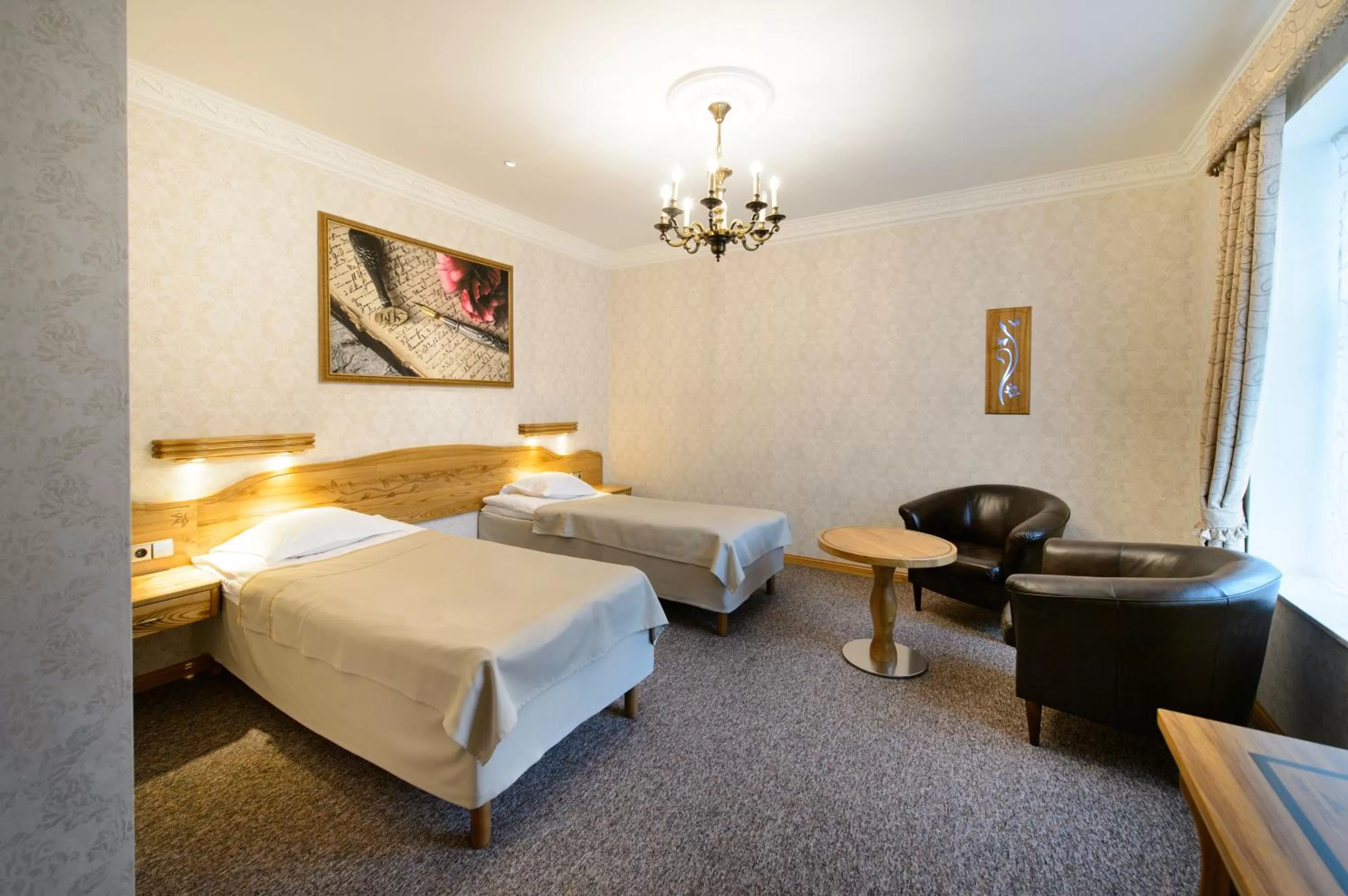 Photo of the whole room, Bed in Georgi Hotell