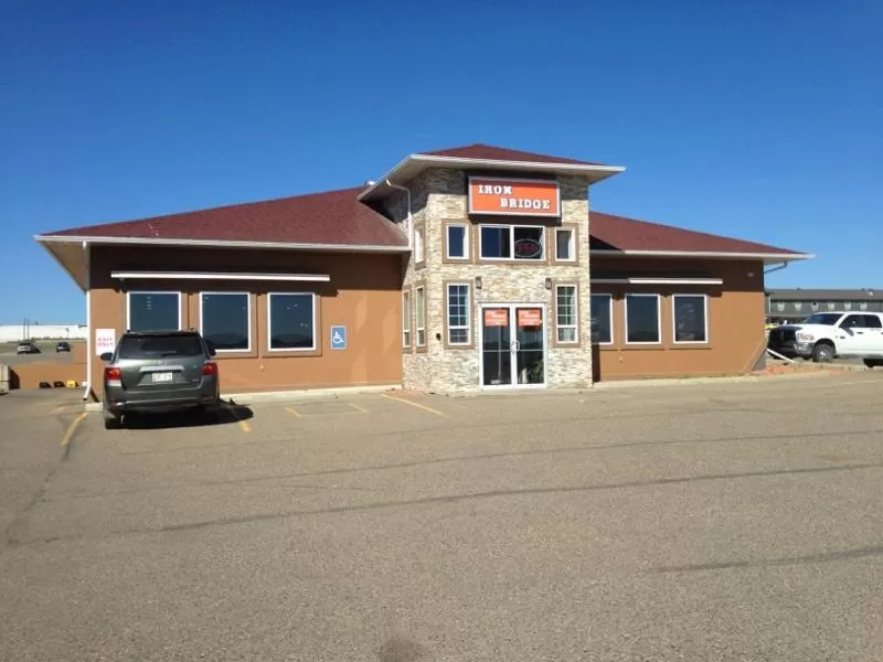 Property Building in Western Budget Motel Peace River