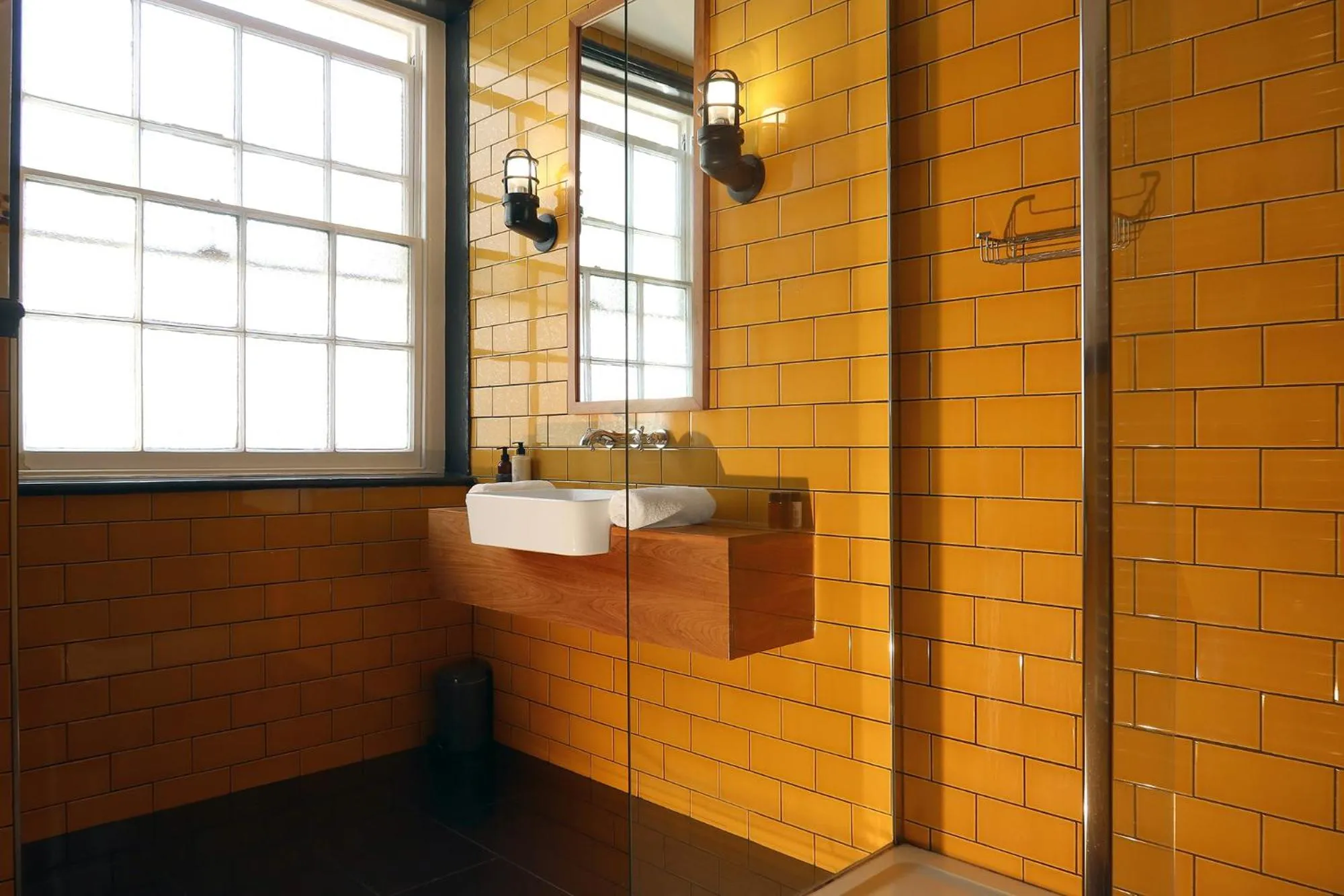 Bathroom in The Southern Belle