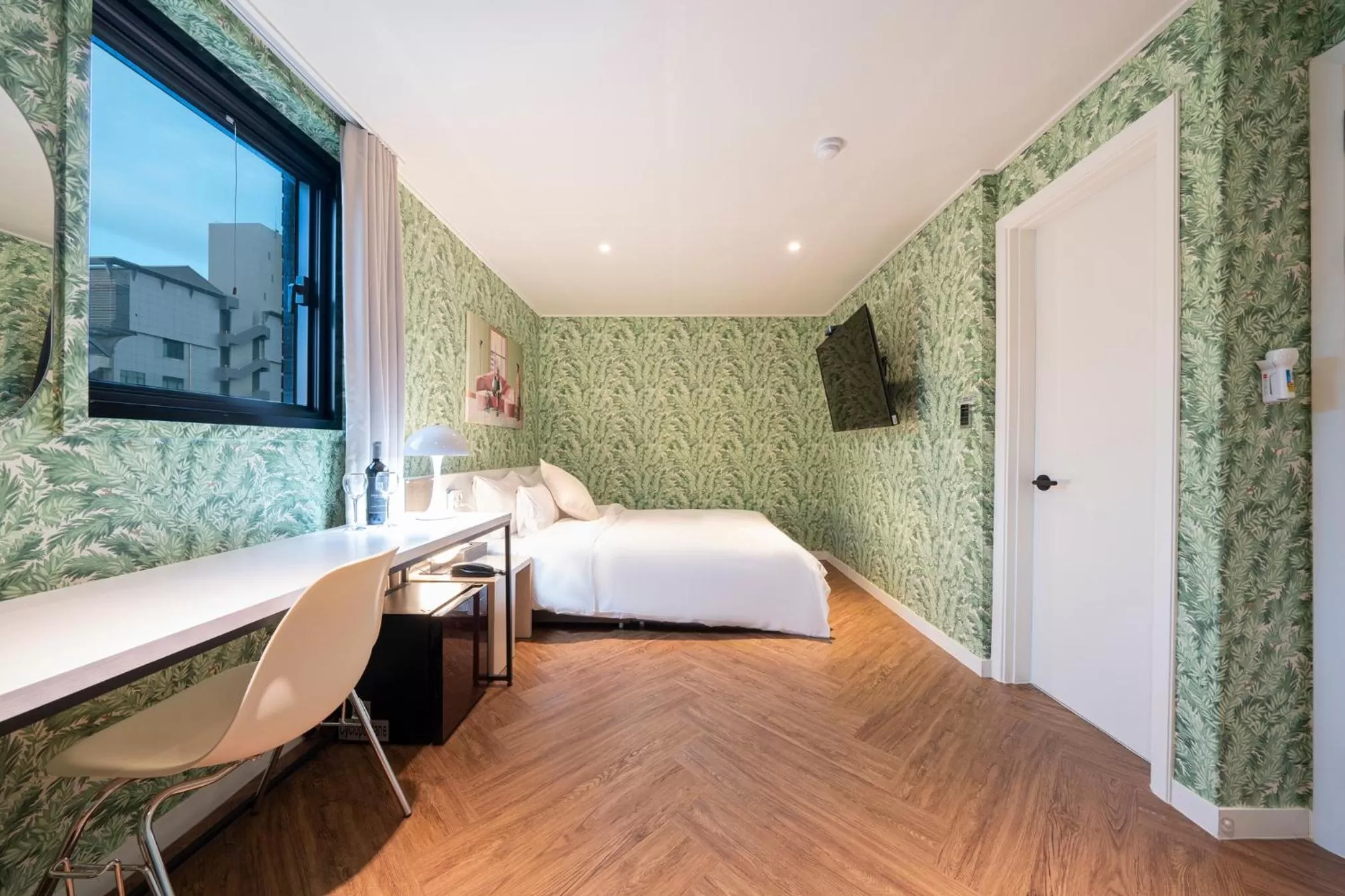 Bedroom, Bed in Goyo37 Hotel Osan by Aank