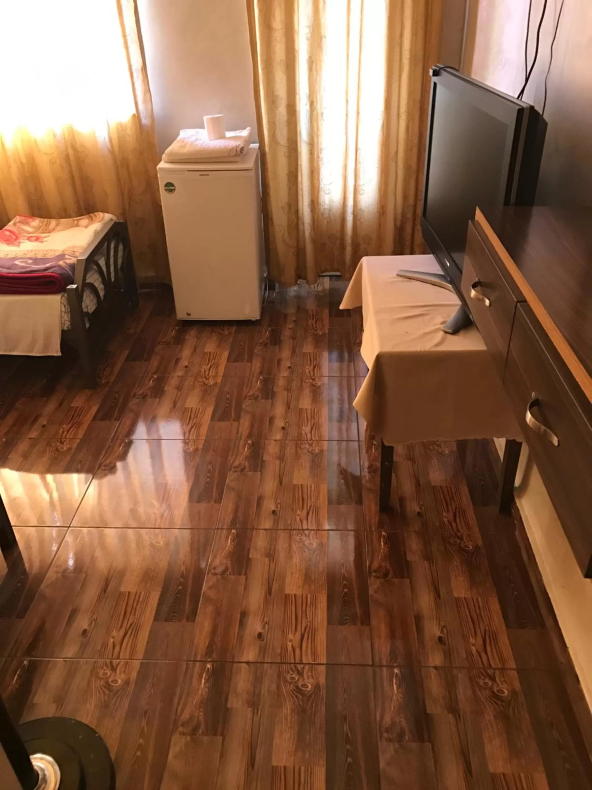 Sun Rise Hotel & Hostel & Tours