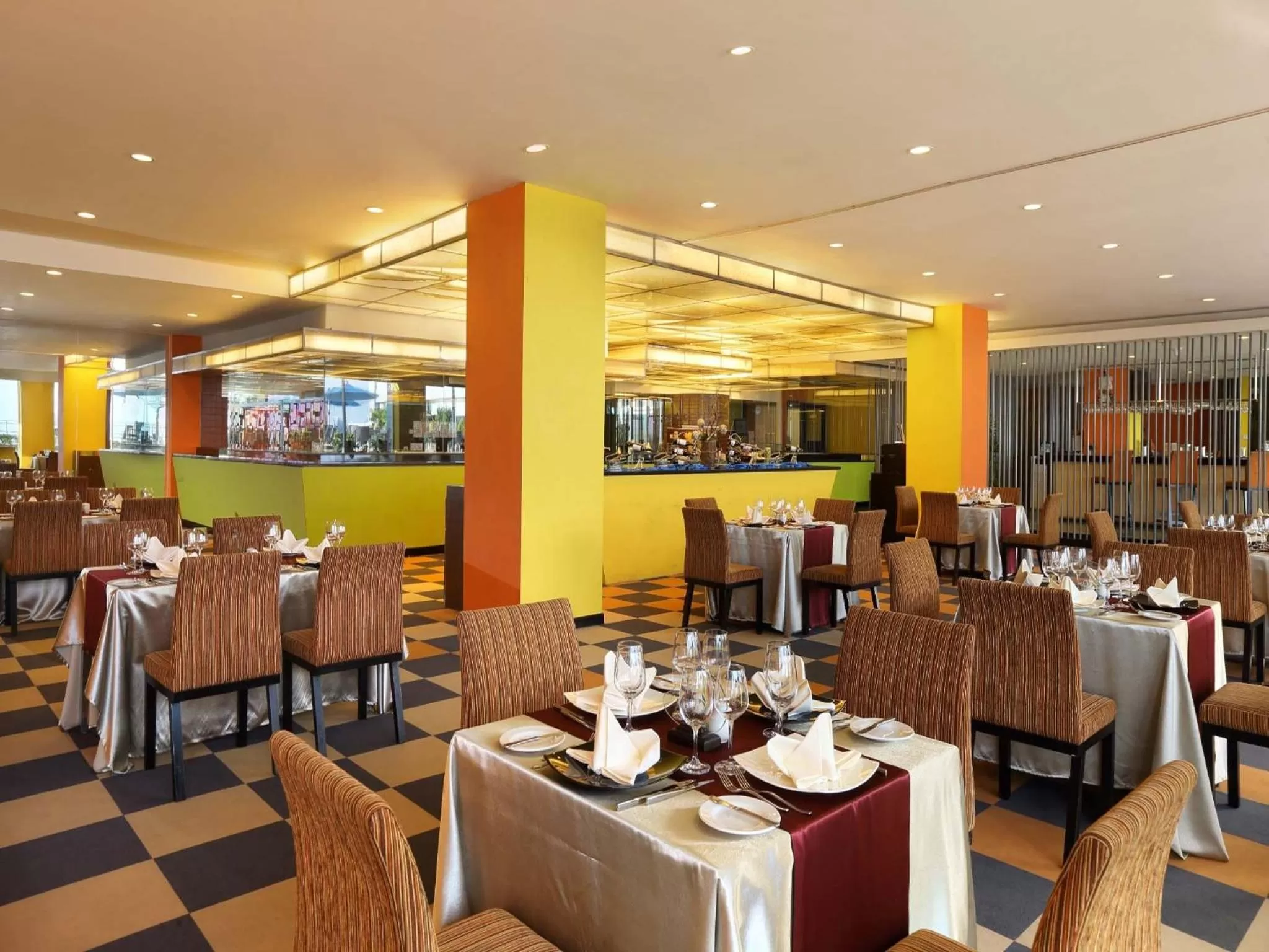 People in Novotel Balikpapan