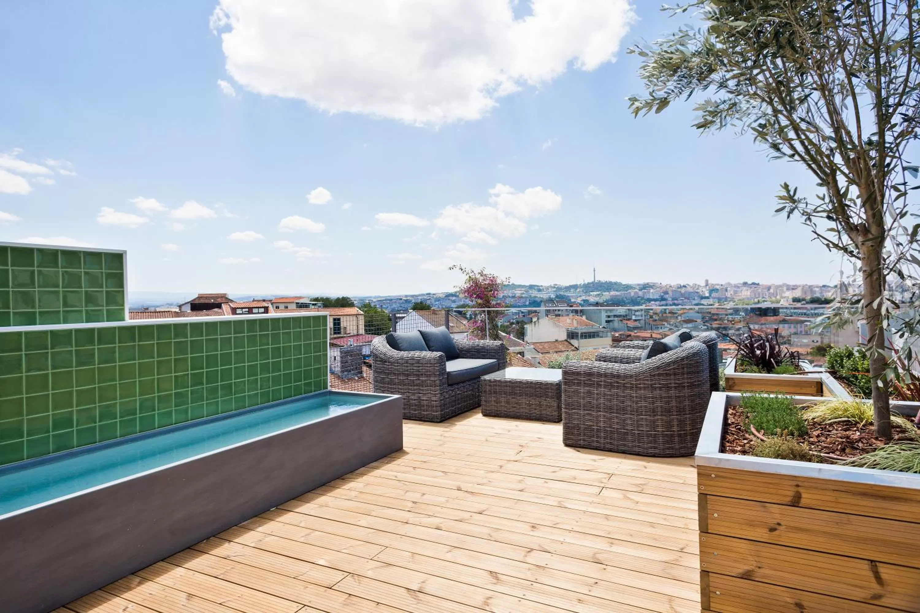 Neighbourhood in Acta The Avenue