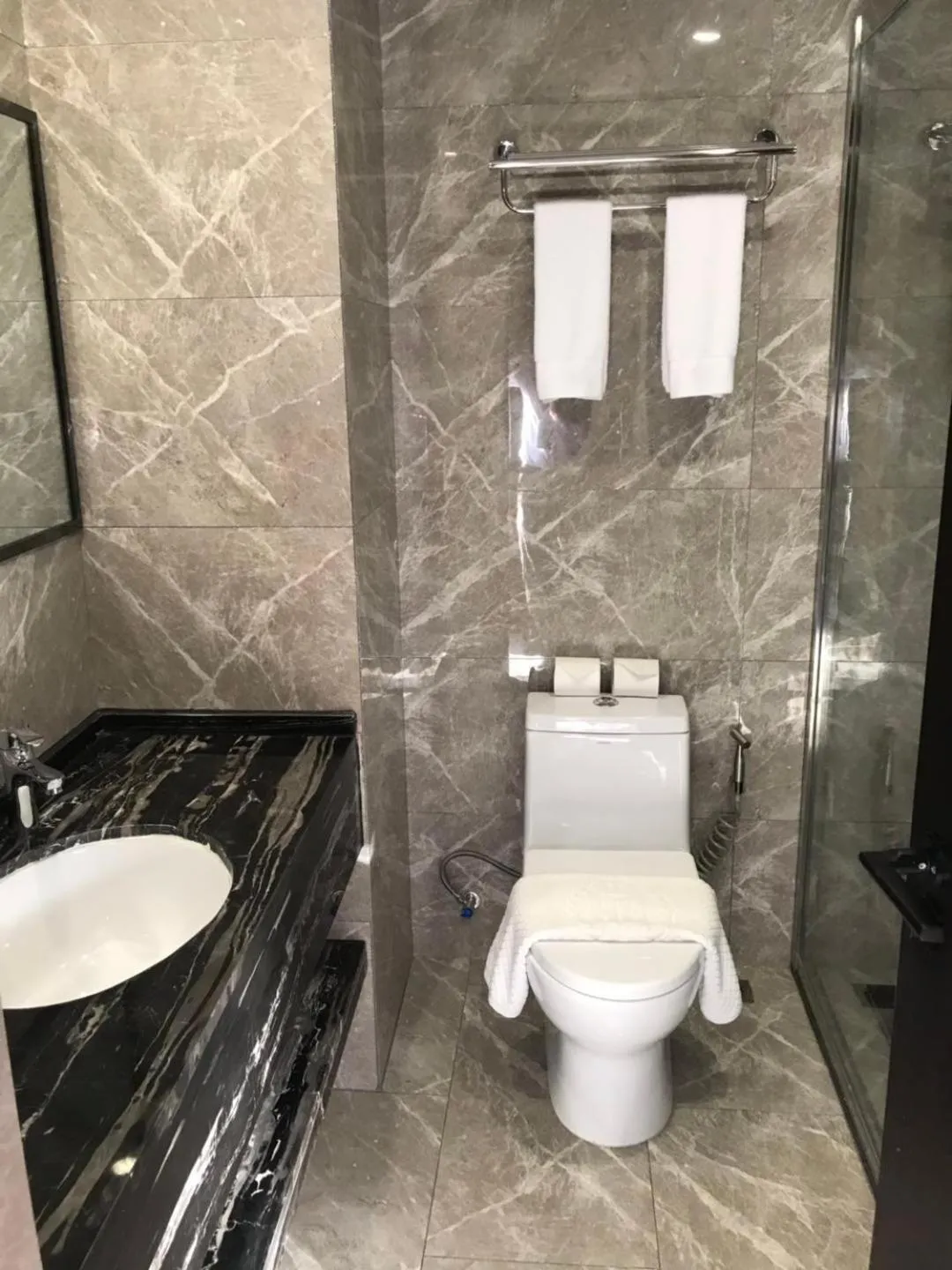 Toilet in Le Chen Miiya Hotel