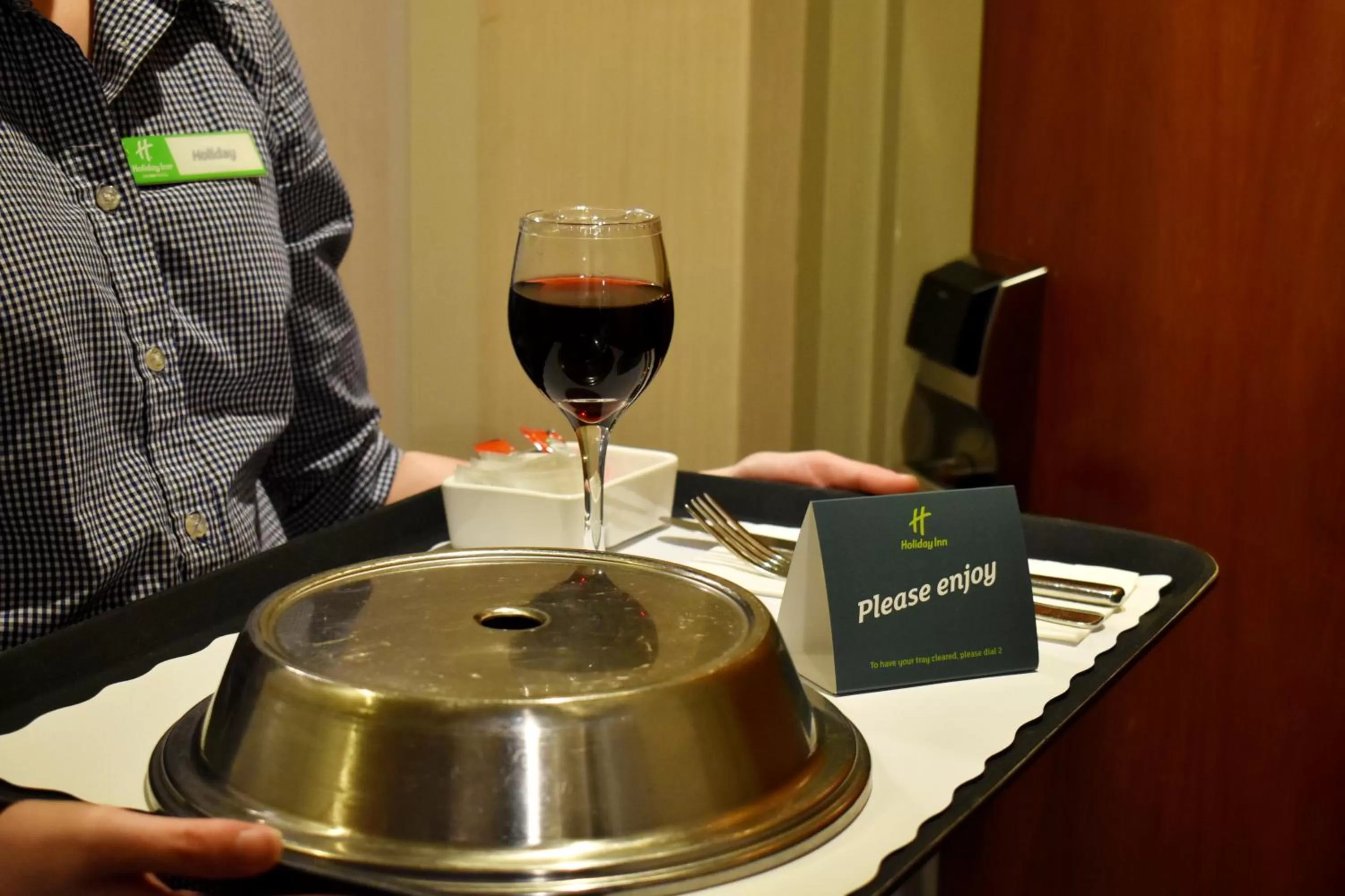 Food and drinks in Holiday Inn Parramatta by IHG