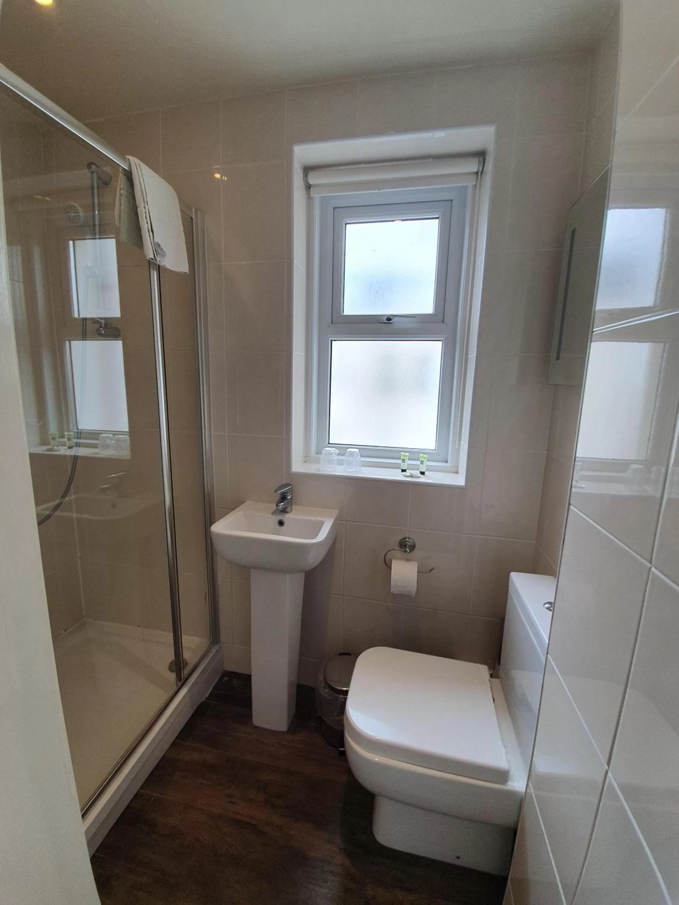 Bathroom in Brooklands Lodge