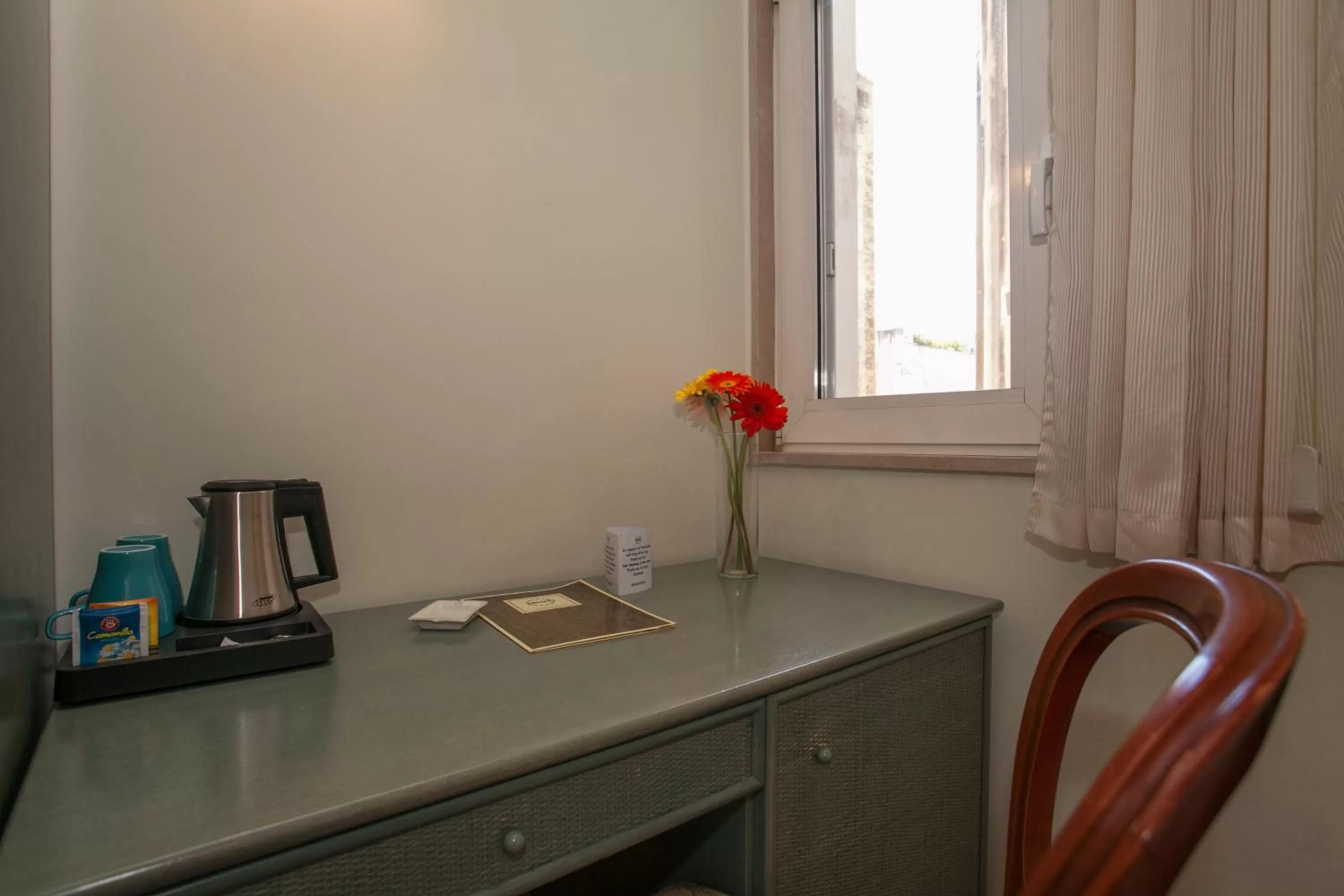 Coffee/tea facilities in Zodiacus Residence