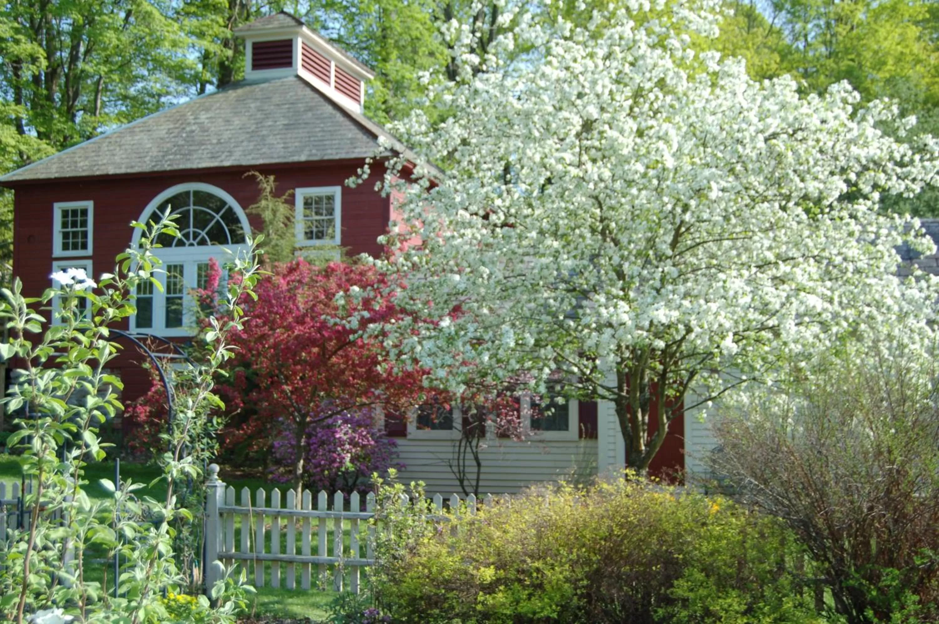 Property building in Arlington Inn & Spa