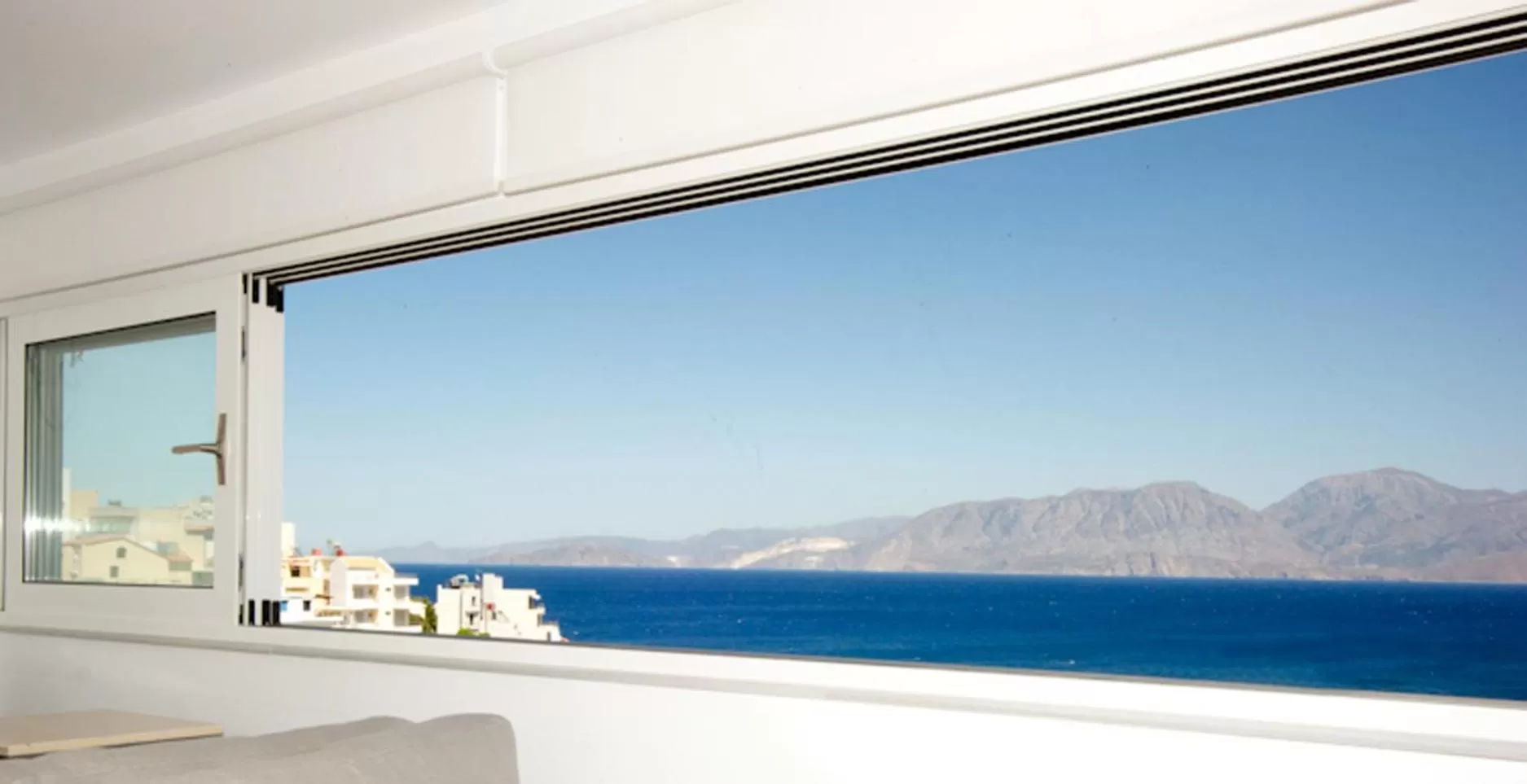 Mountain view in Ikaros Art Hotel