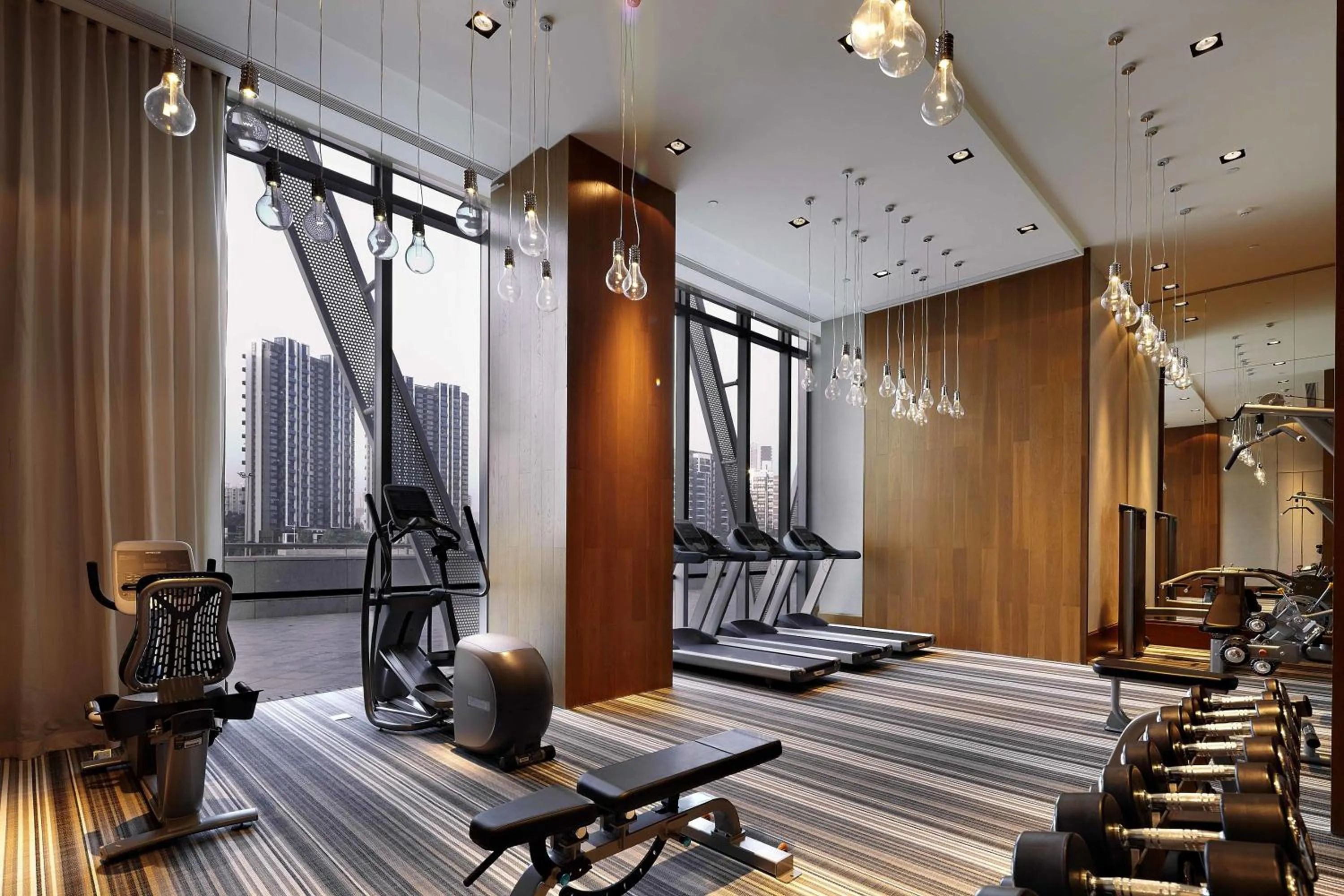 Fitness centre/facilities in Hotel Kapok Shenzhen Bay