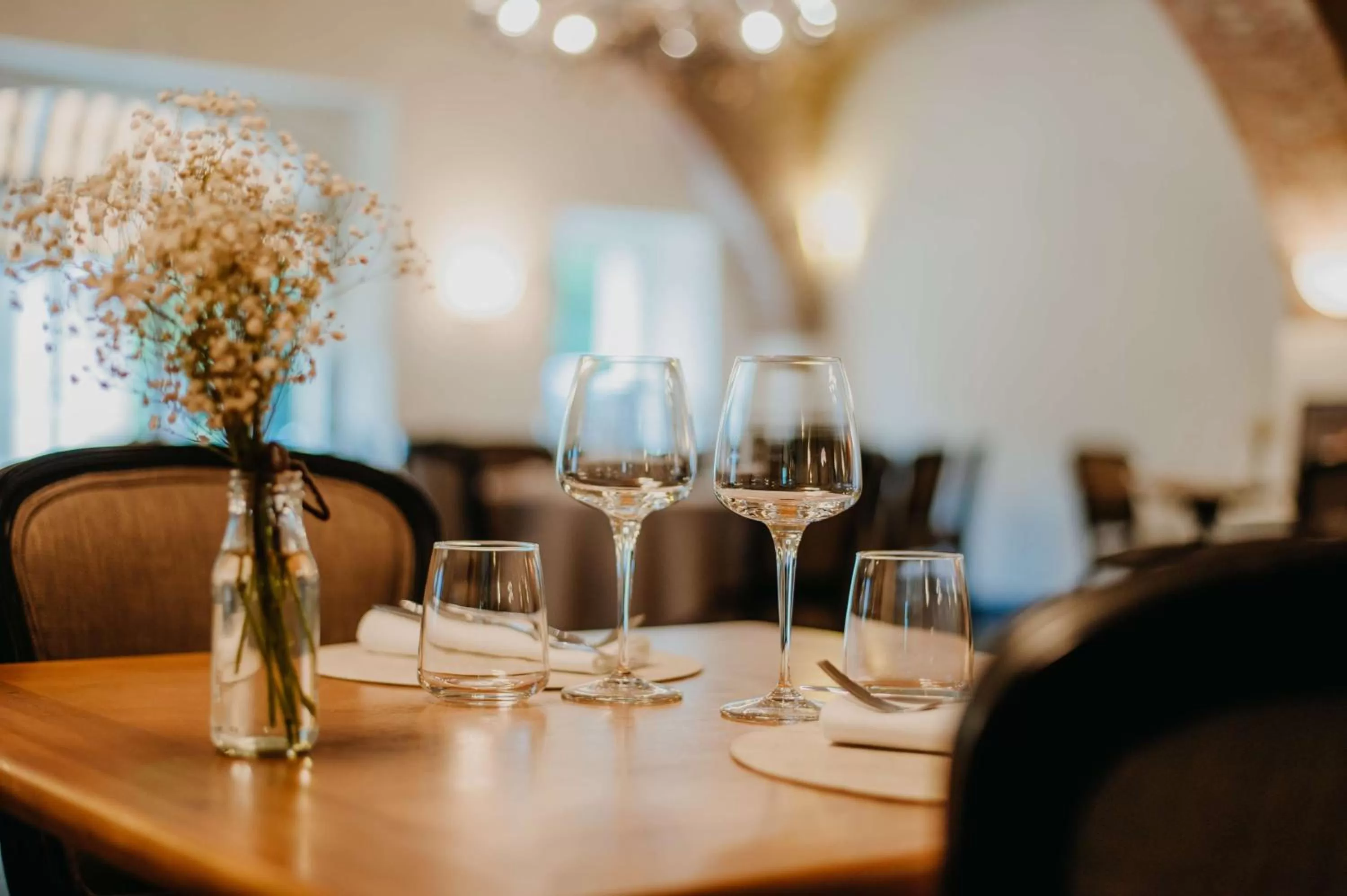 Restaurant/places to eat in Hotel la Robeyere; BW Signature Collection