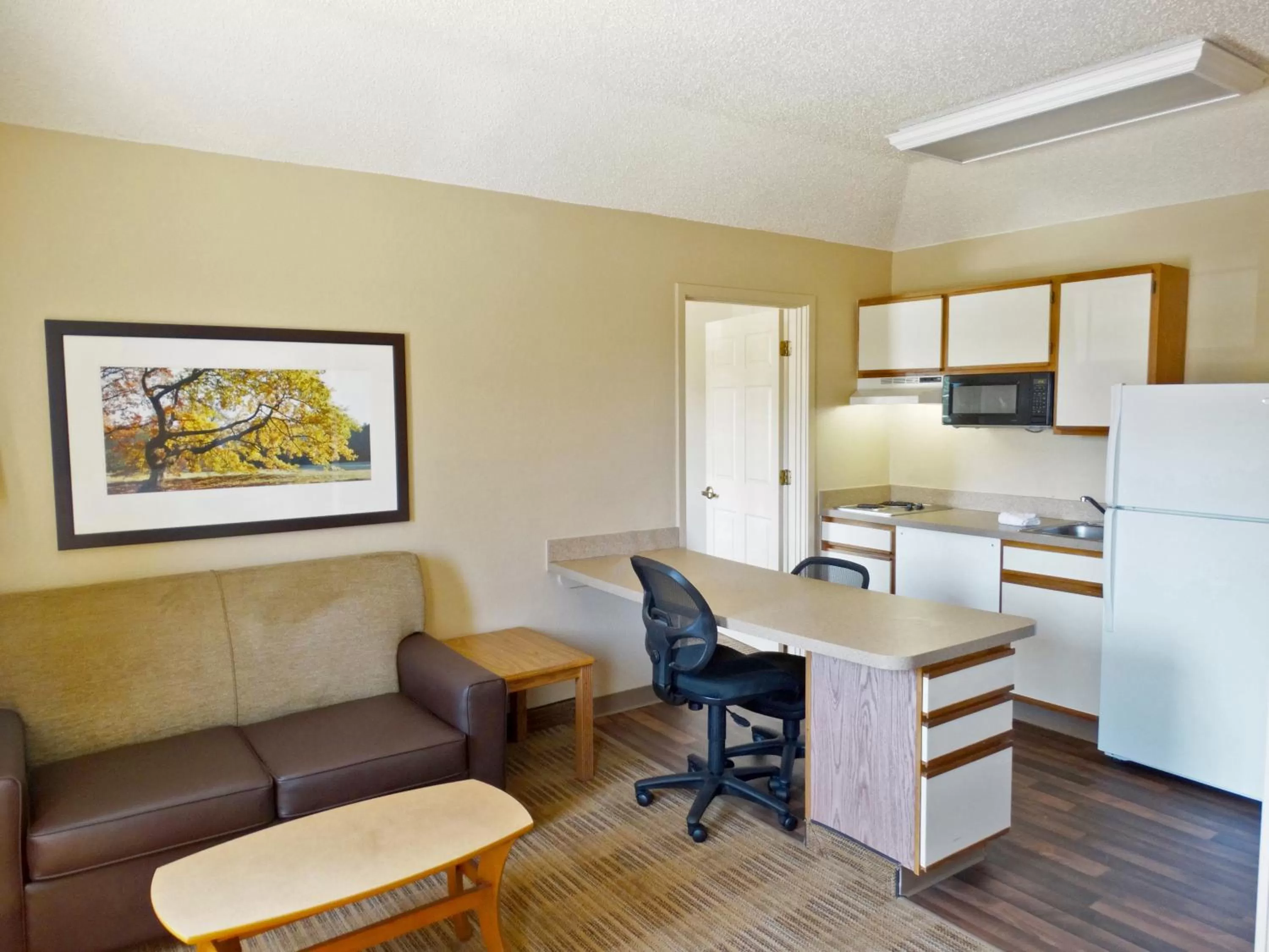 Kitchen or kitchenette in Extended Stay America Suites - Boston - Peabody