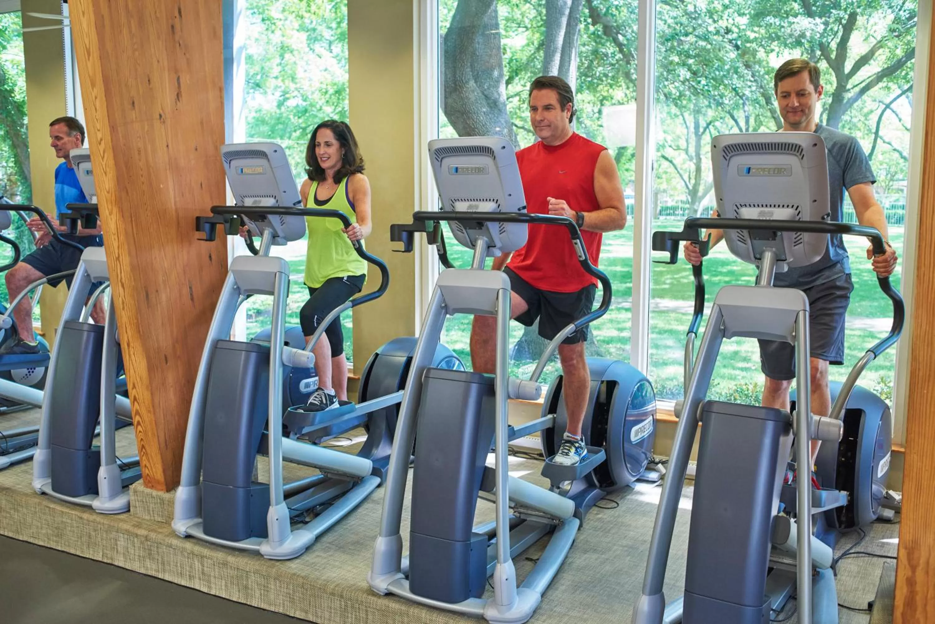 Fitness centre/facilities in Cooper Hotel Conference Center & Spa