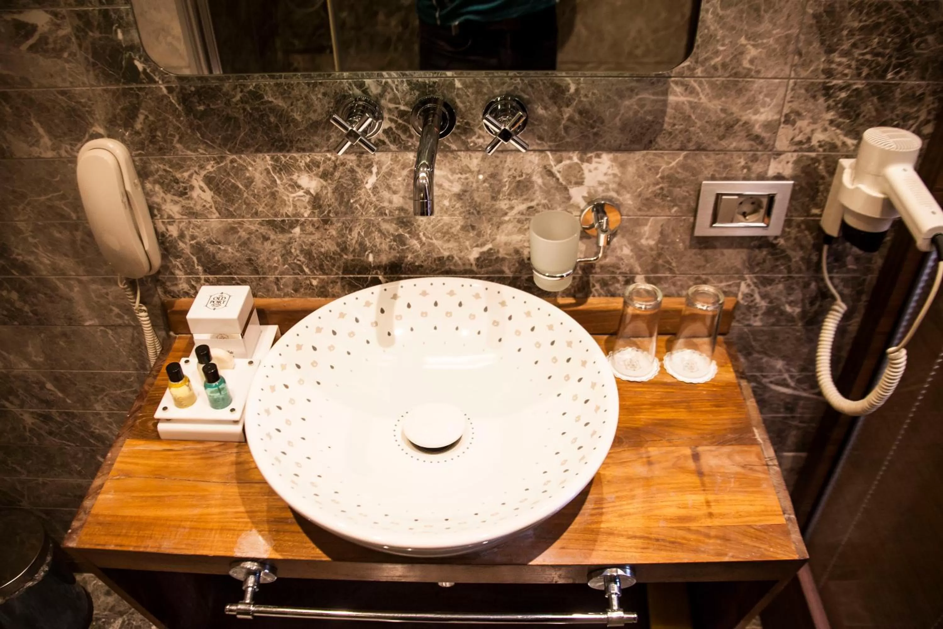 Bathroom in Old Port Hotel