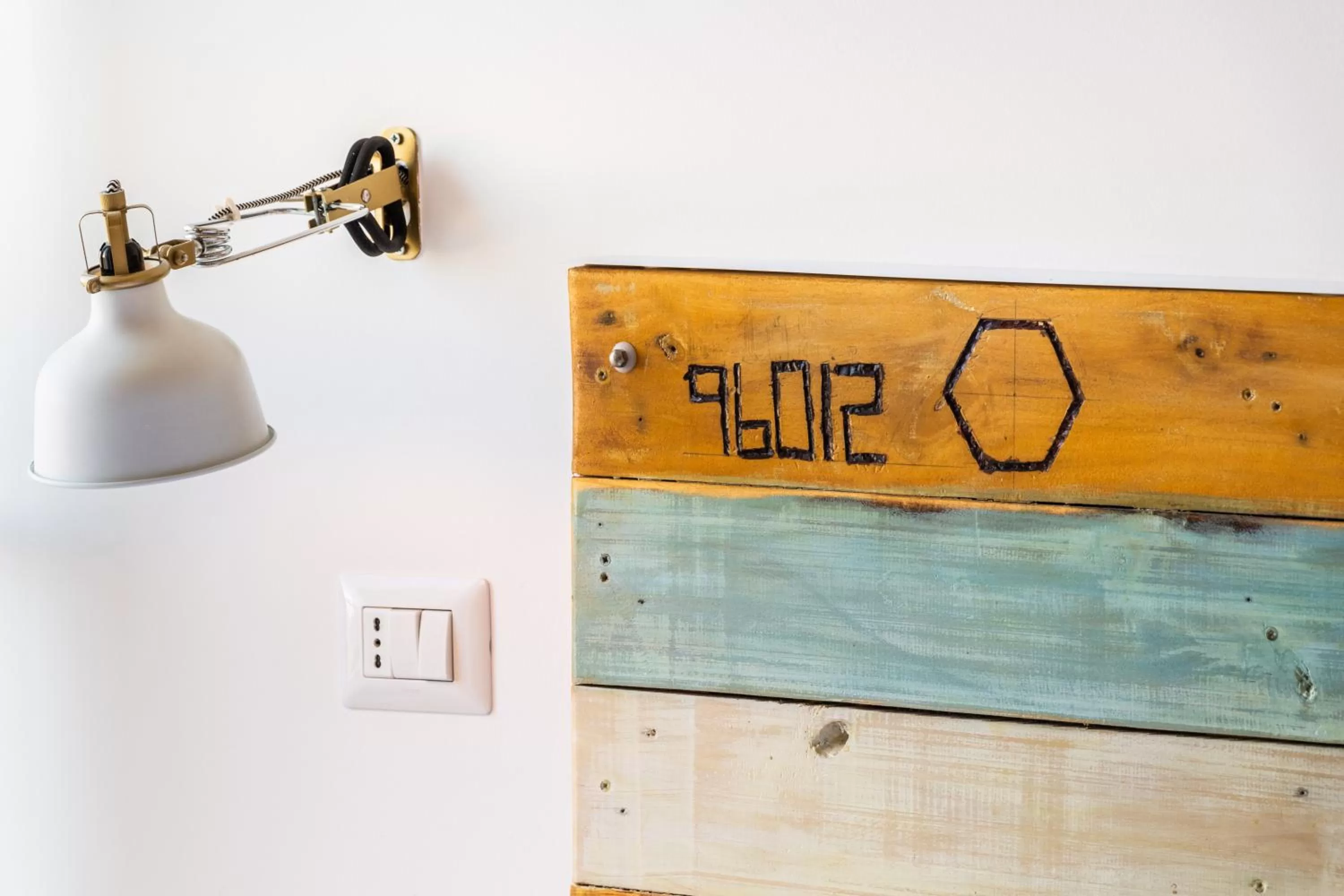 Property logo or sign in Pantanello Rooms Avola