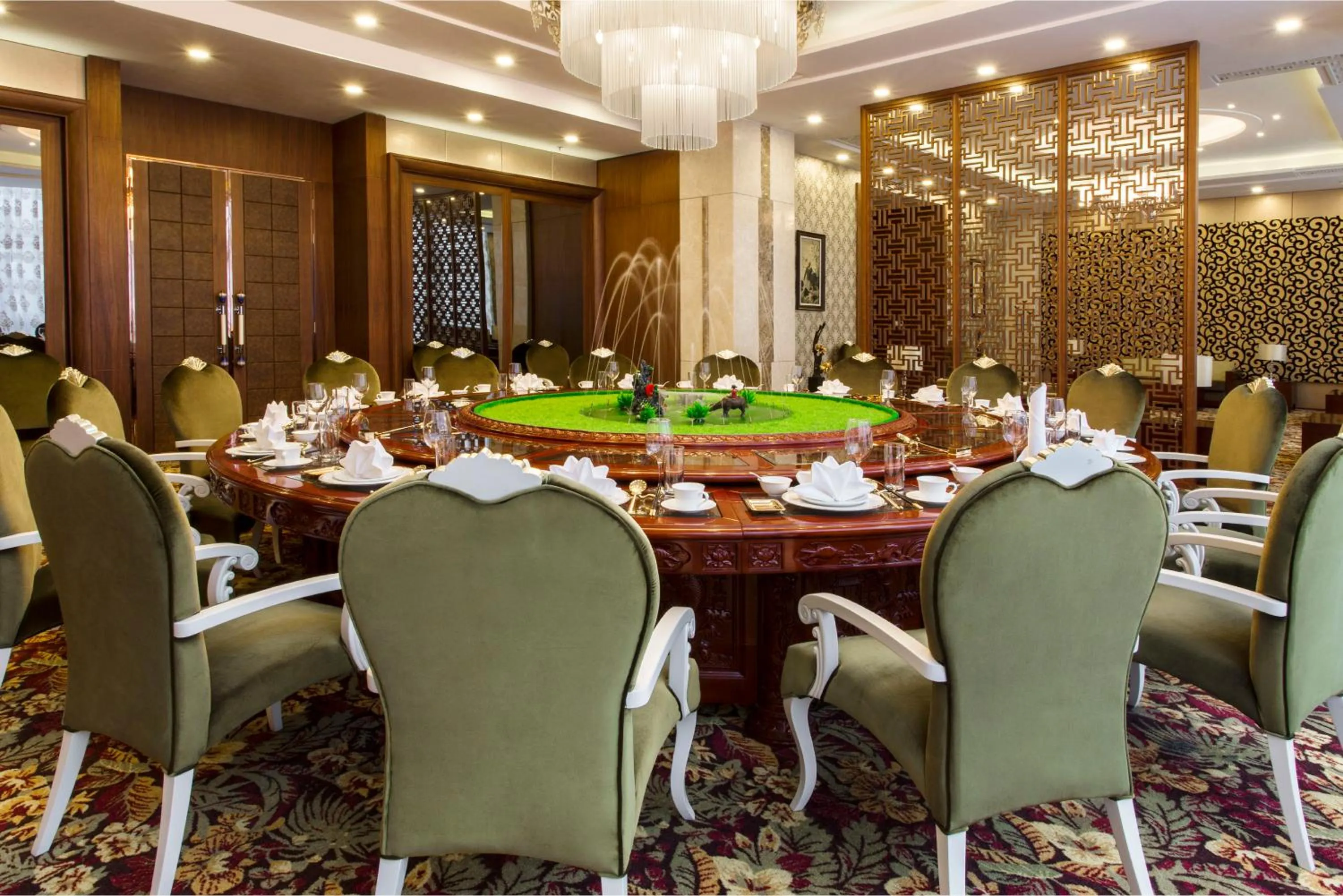 Restaurant/places to eat in Hotels & Preference Hualing Tbilisi