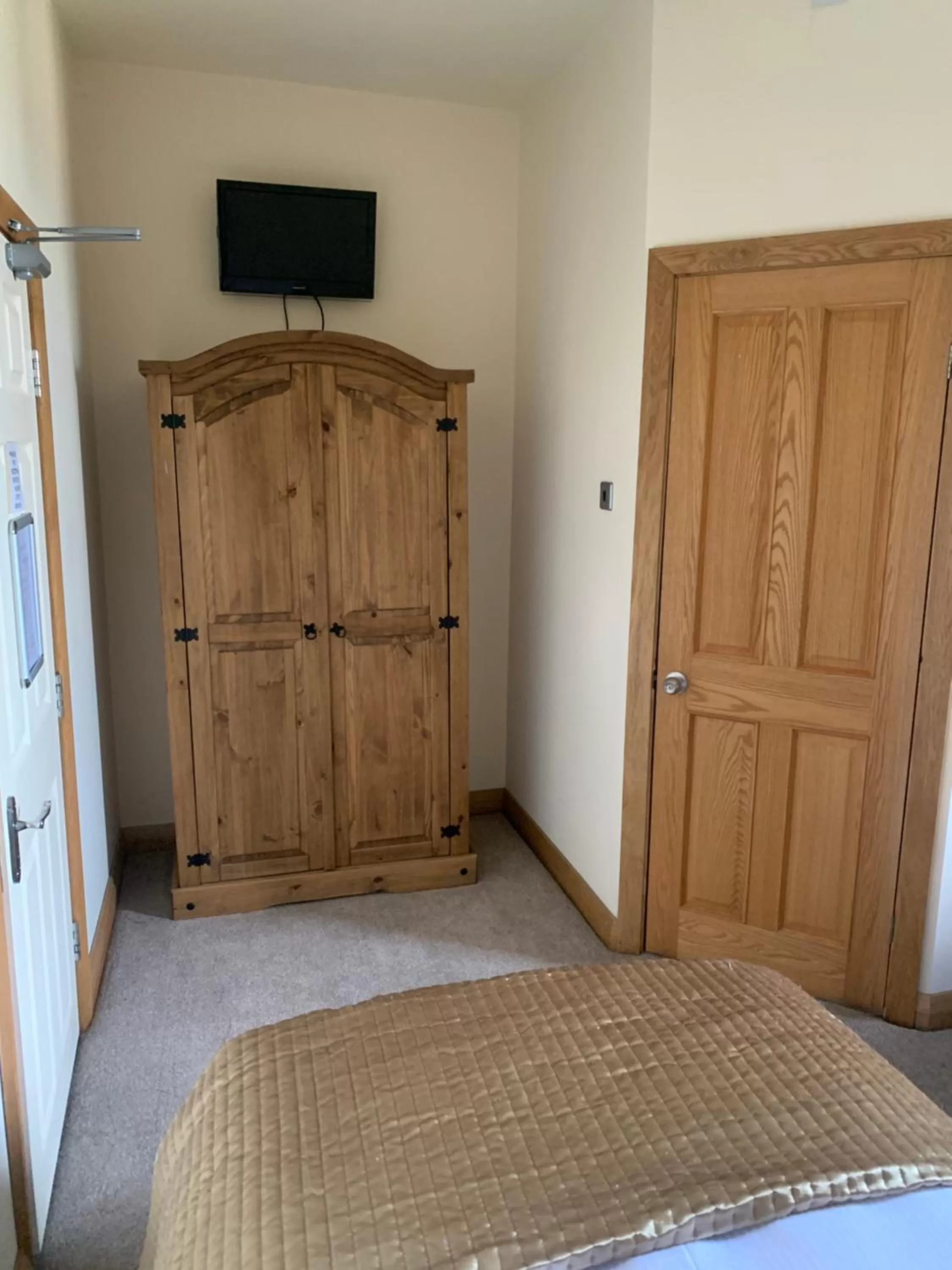 wardrobe, TV/Entertainment Center in The Weavers Shed