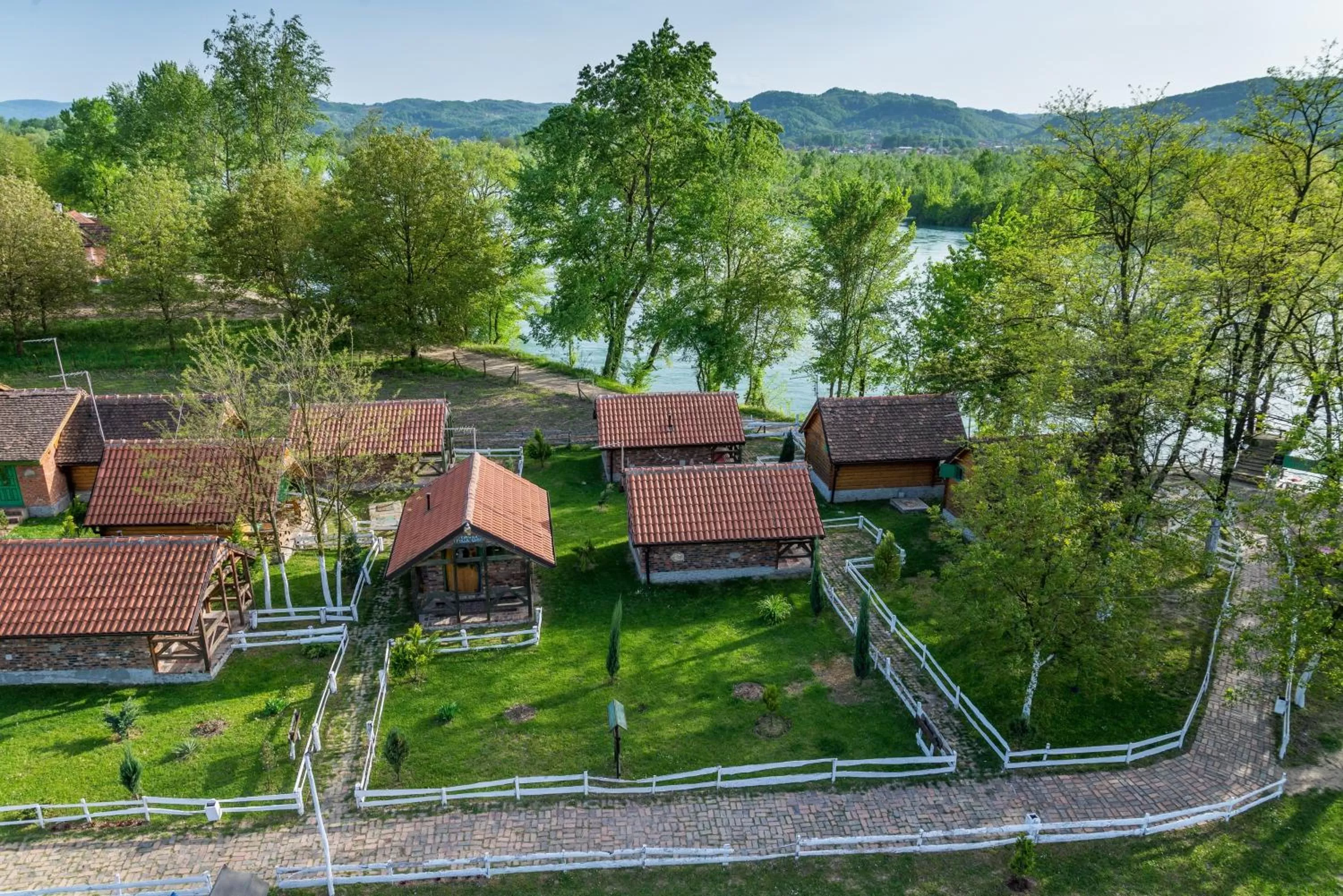 Bird's eye view, Bird's-eye View in B&B Etno Village Sunčana Reka