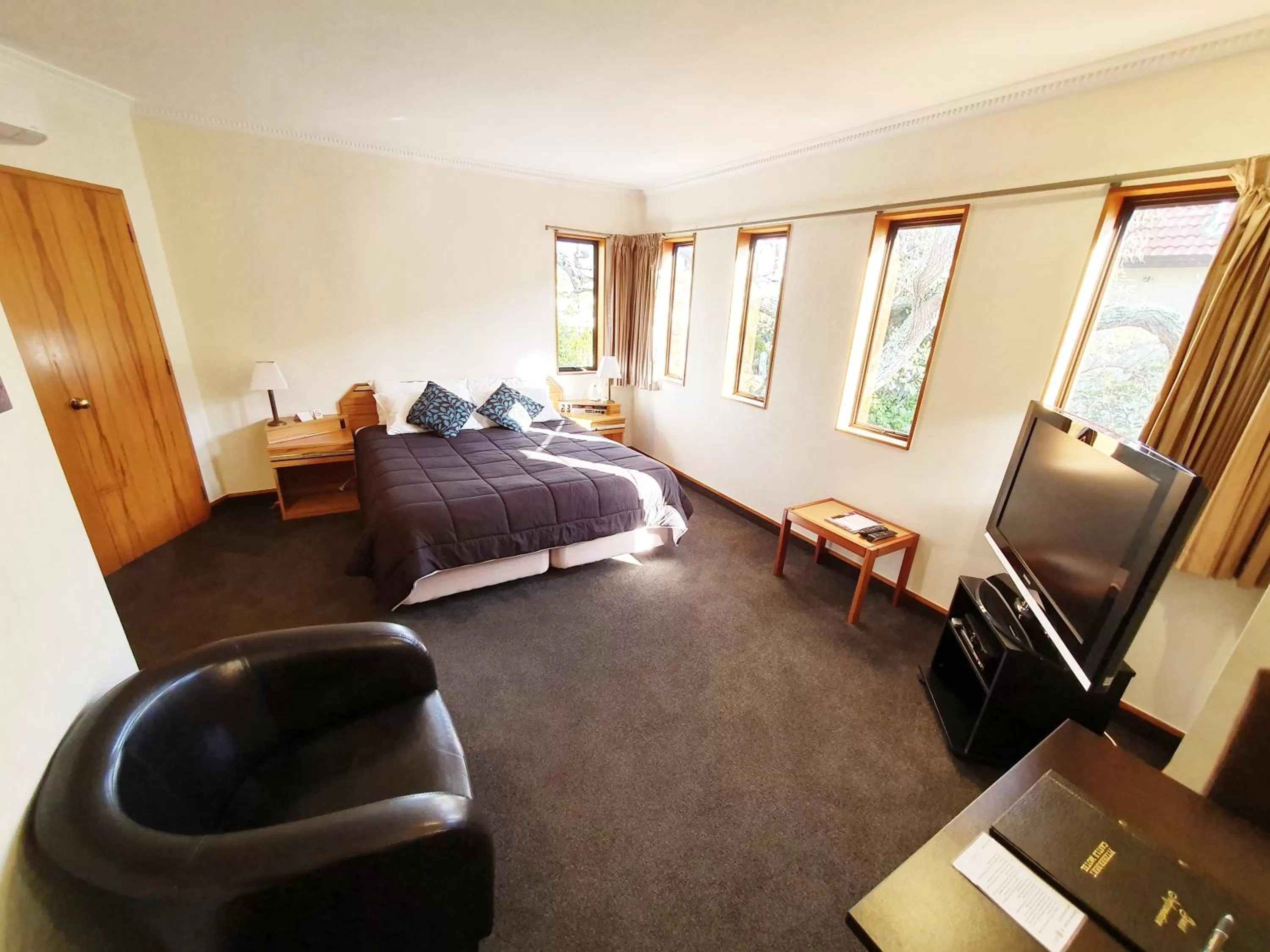 Bed in Fitzherbert Castle Motel