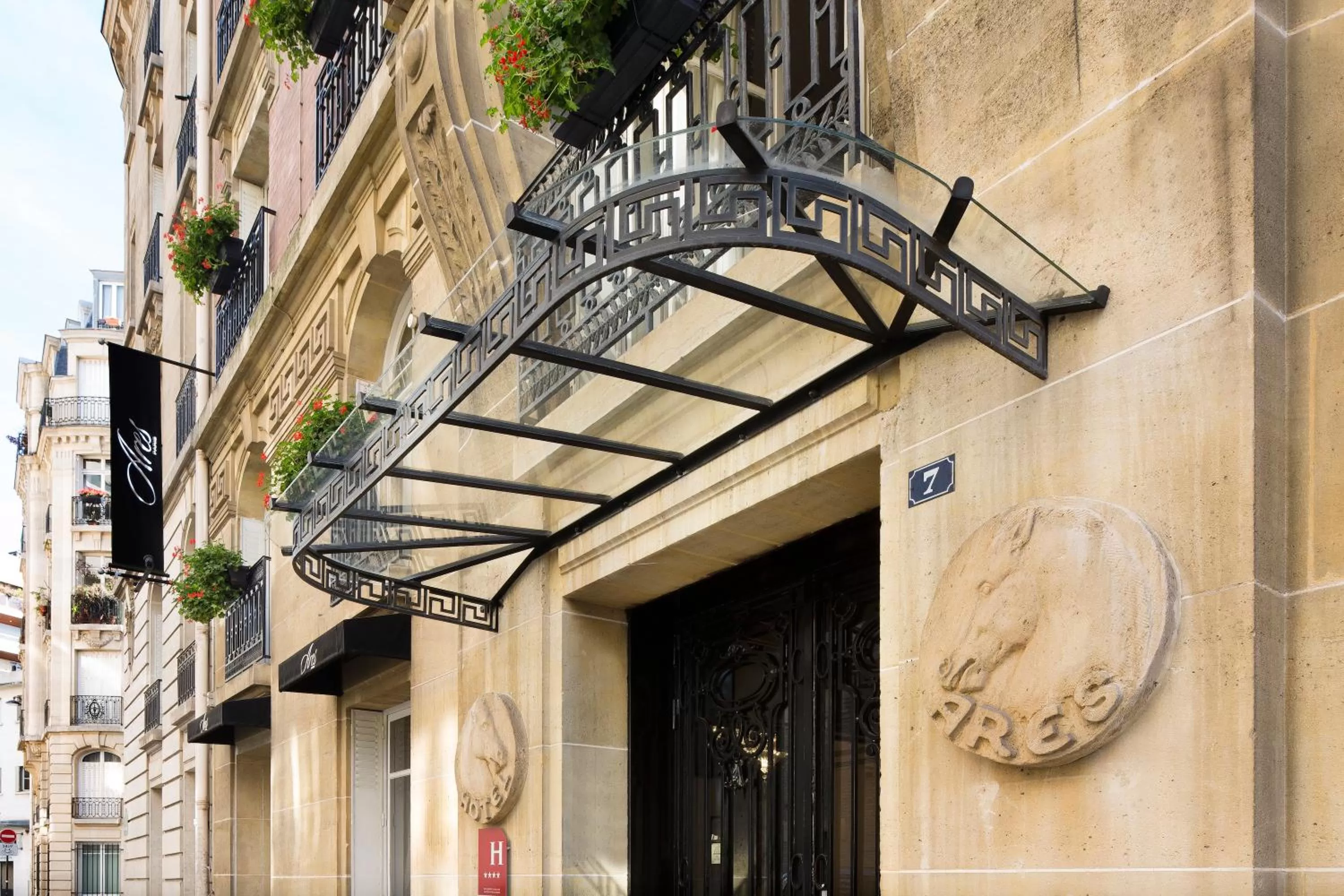 Property building in Hotel Ares Eiffel