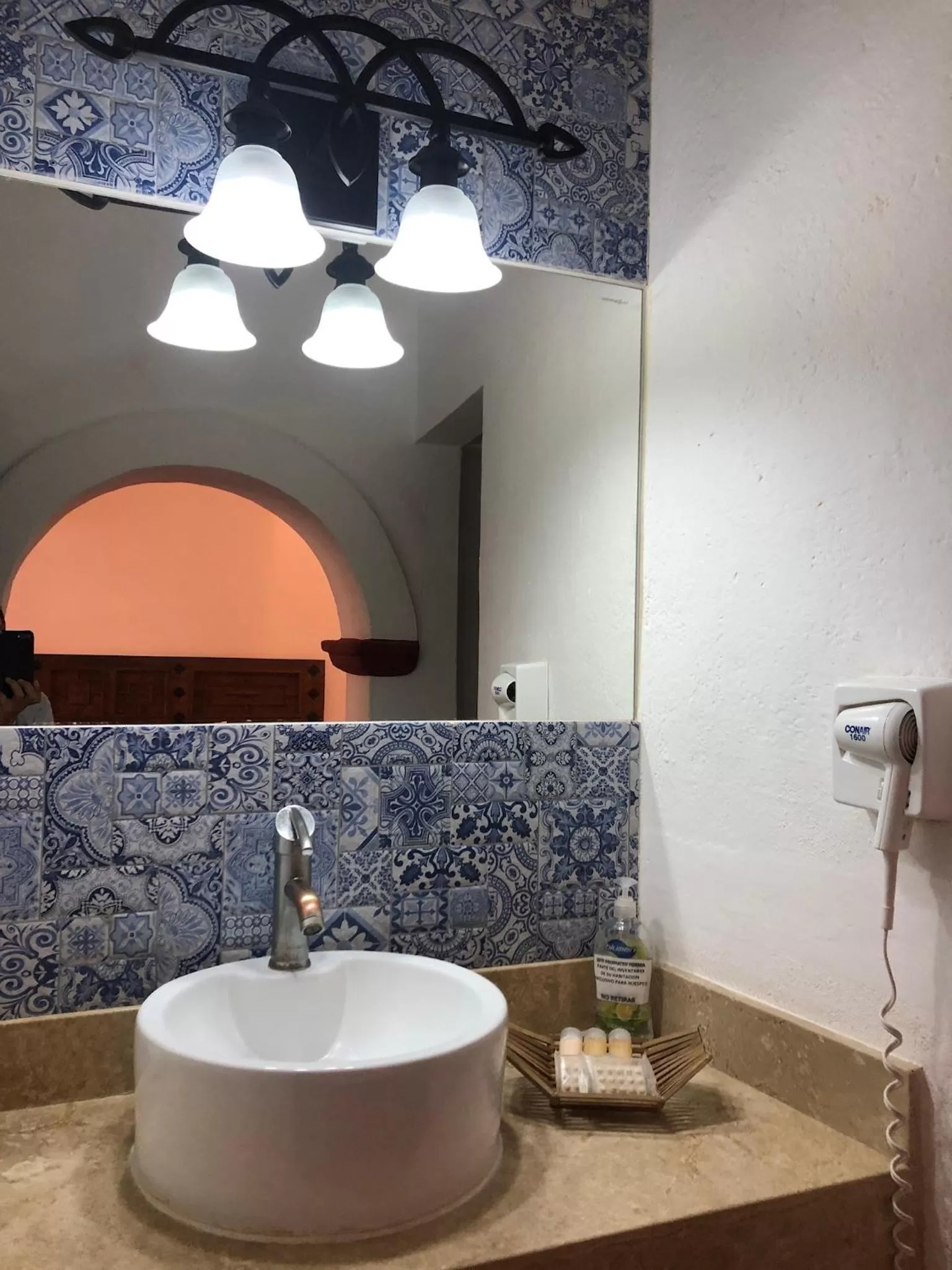 Bathroom in Hotel Hacienda Monteverde San Miguel de Allende