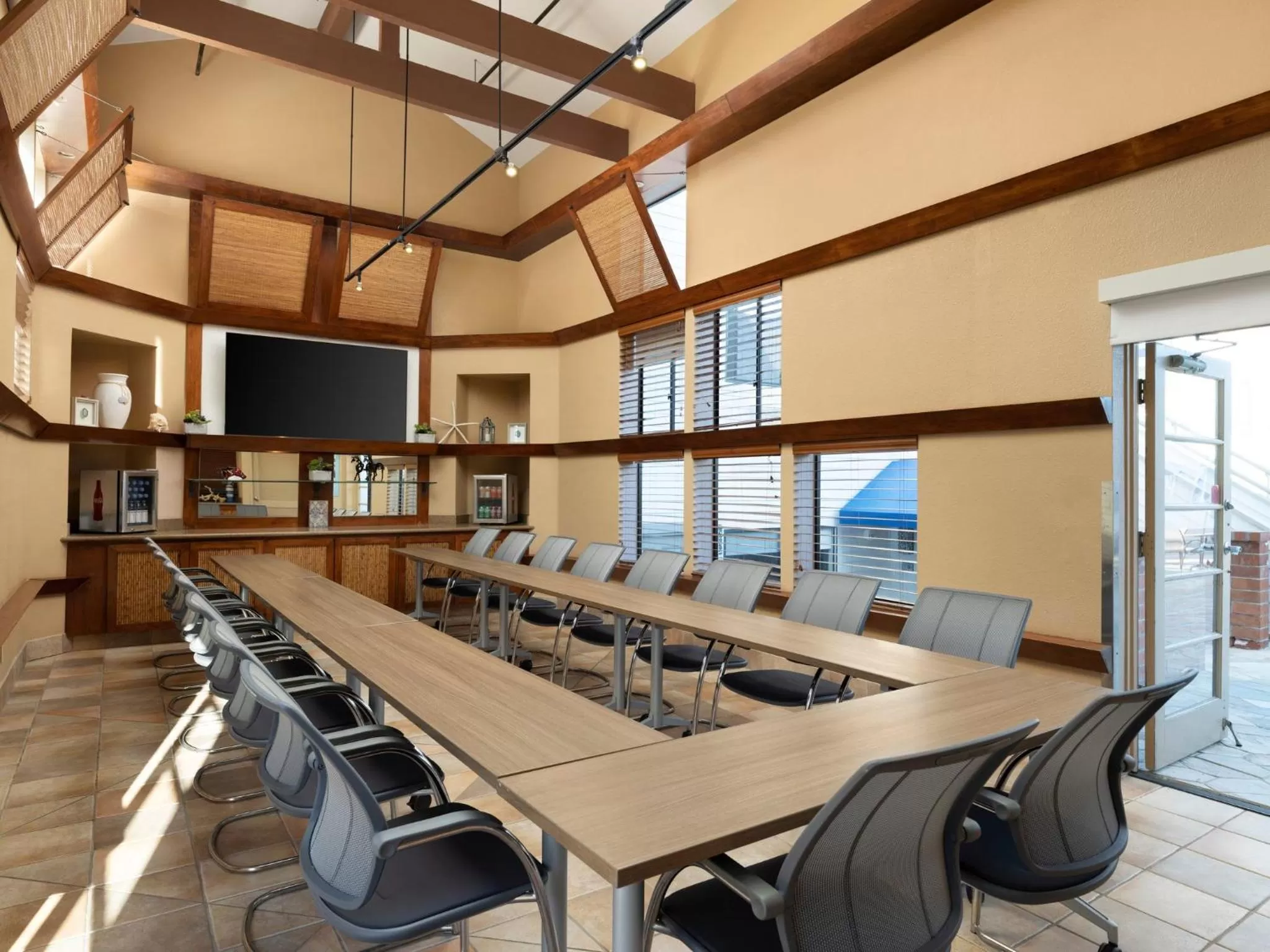 Meeting/conference room in Hotel Indigo San Diego Del Mar by IHG