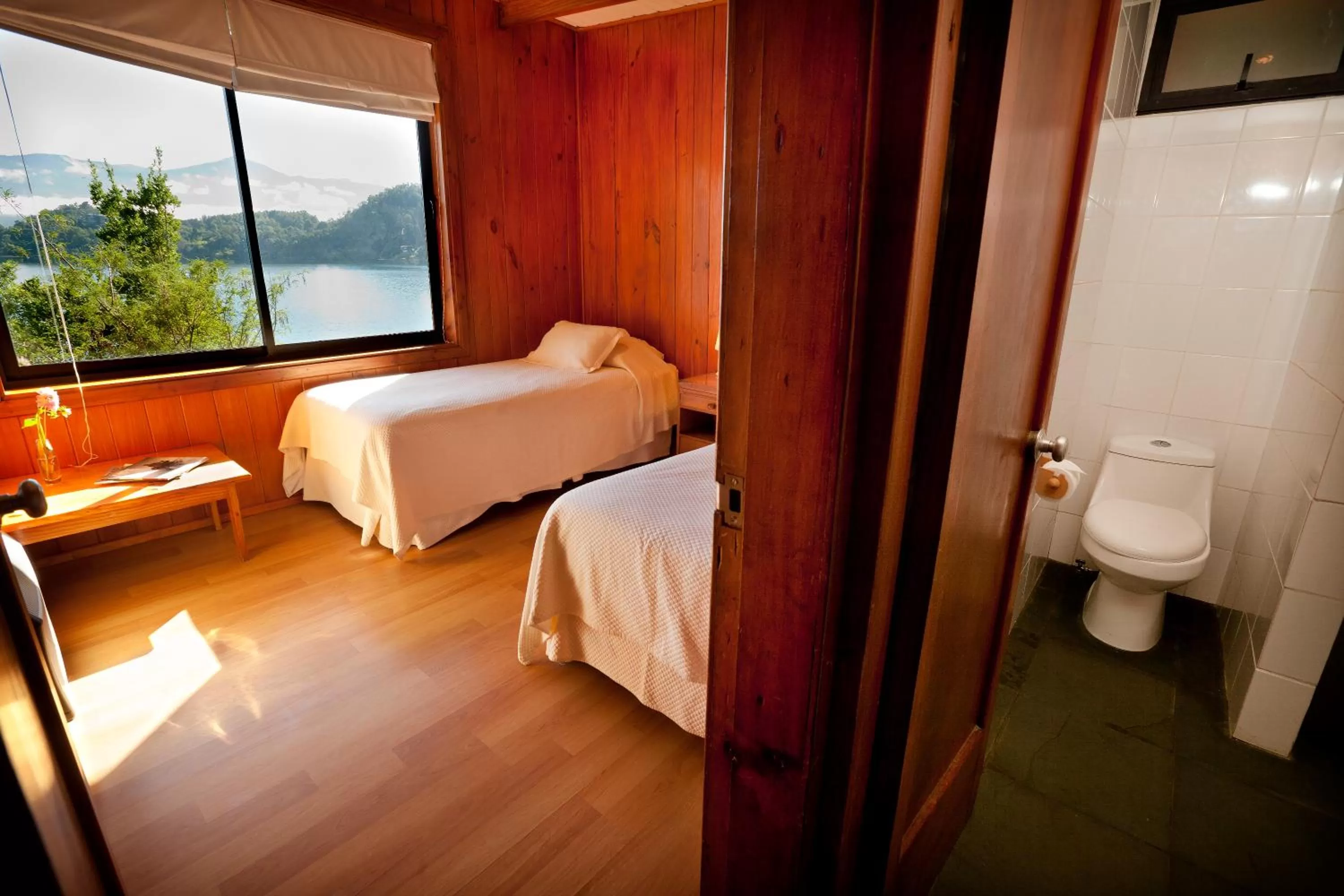 Photo of the whole room, Bed in Hotel Antumalal