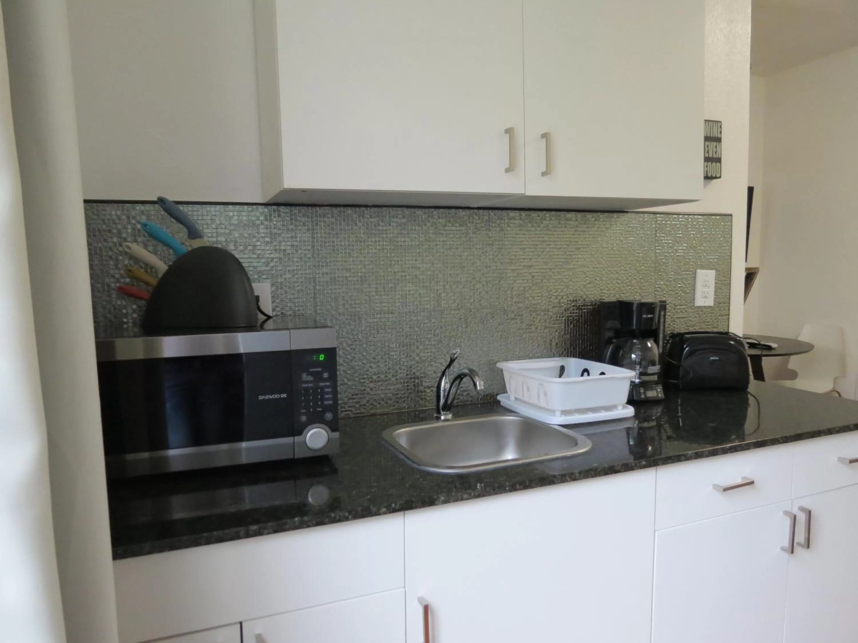 Kitchen or kitchenette in Harding Boutique Apartments