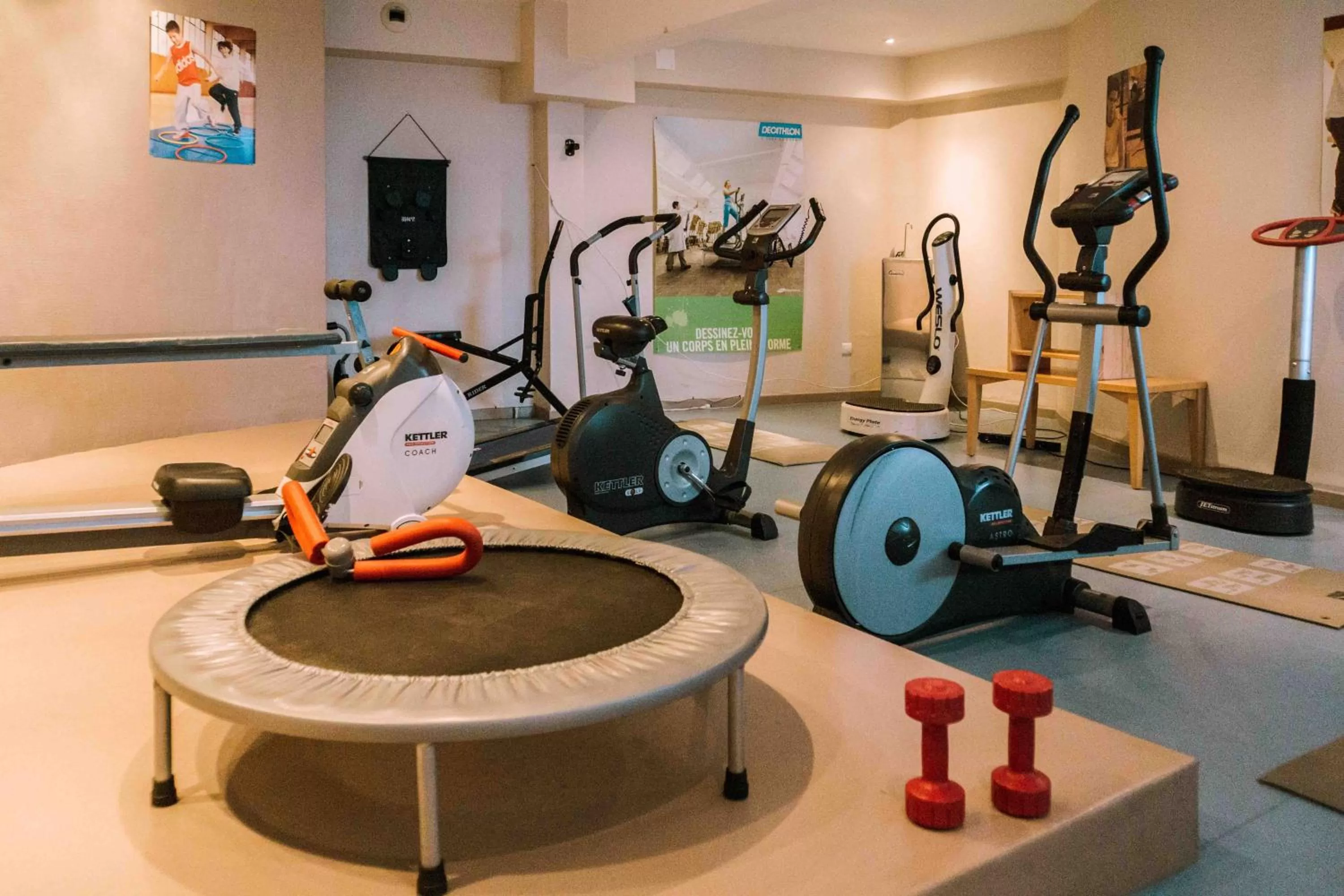 Fitness centre/facilities in Villa Mariale by Popinns