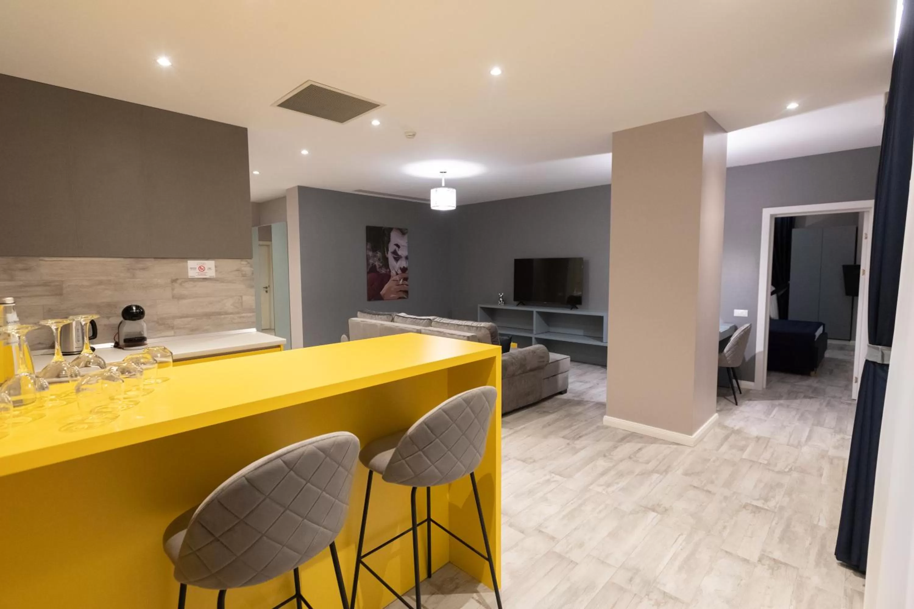 TV and multimedia in Omnia Apartments