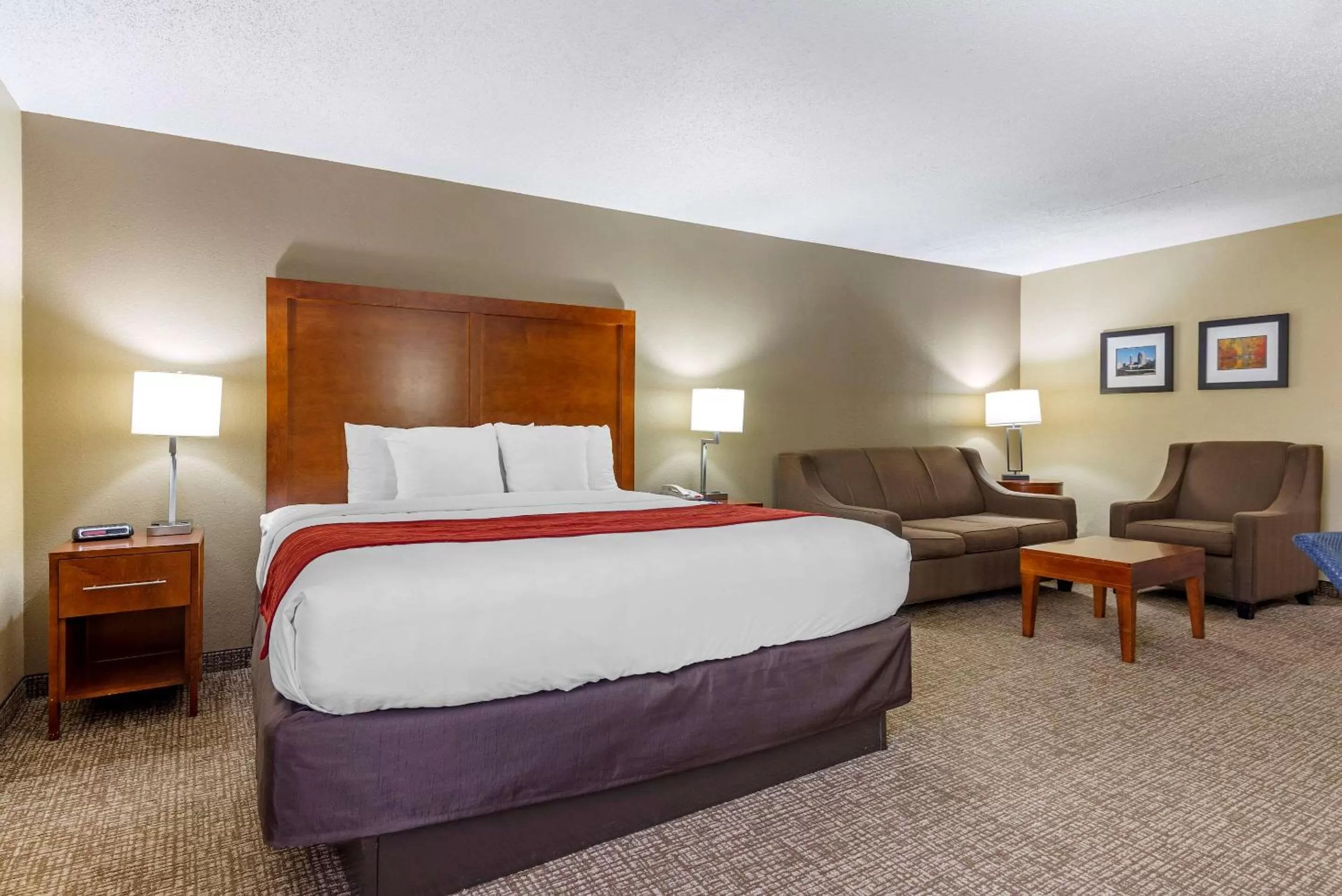Bedroom, Bed in Comfort Inn Matthews / Charlotte