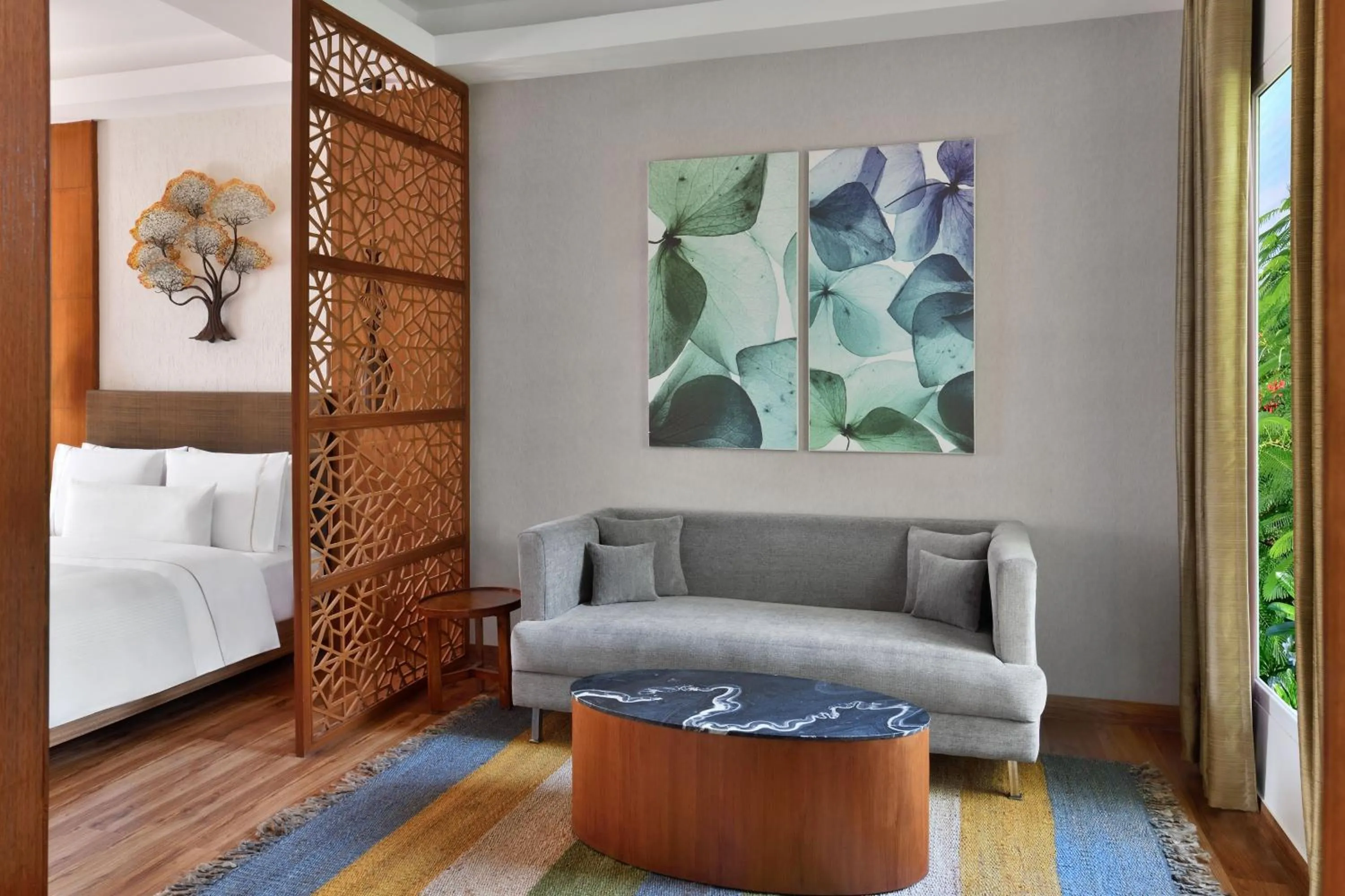 Living room, Bed in The Westin Pushkar Resort & Spa