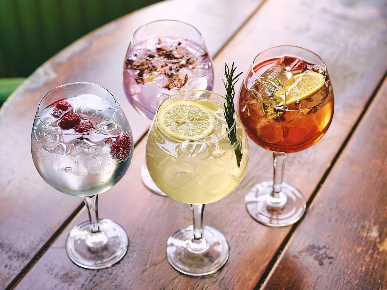 Drinks in Hartford Hall on School Lane