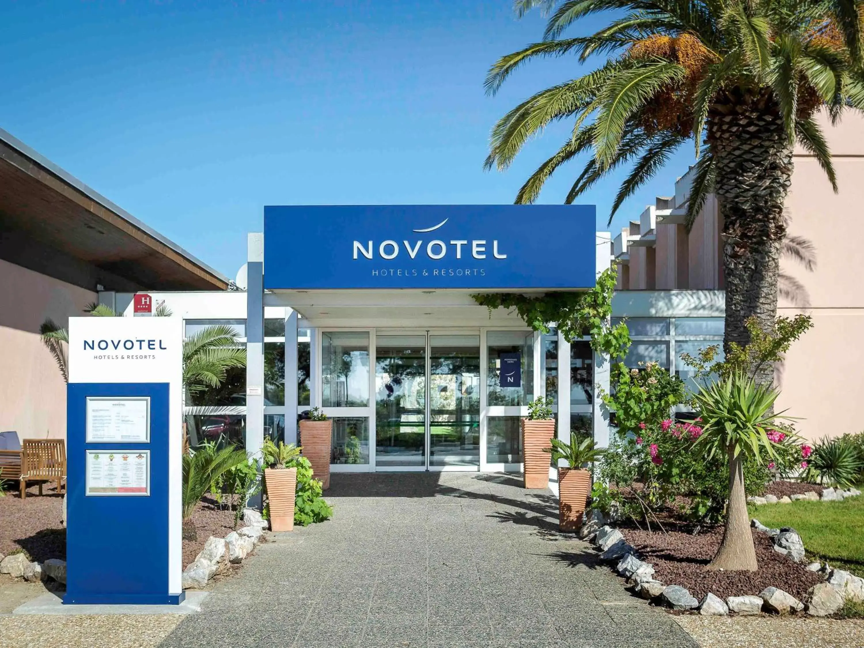 Novotel Perpignan Nord Rivesaltes Novotel Perpignan Nord Rivesaltes