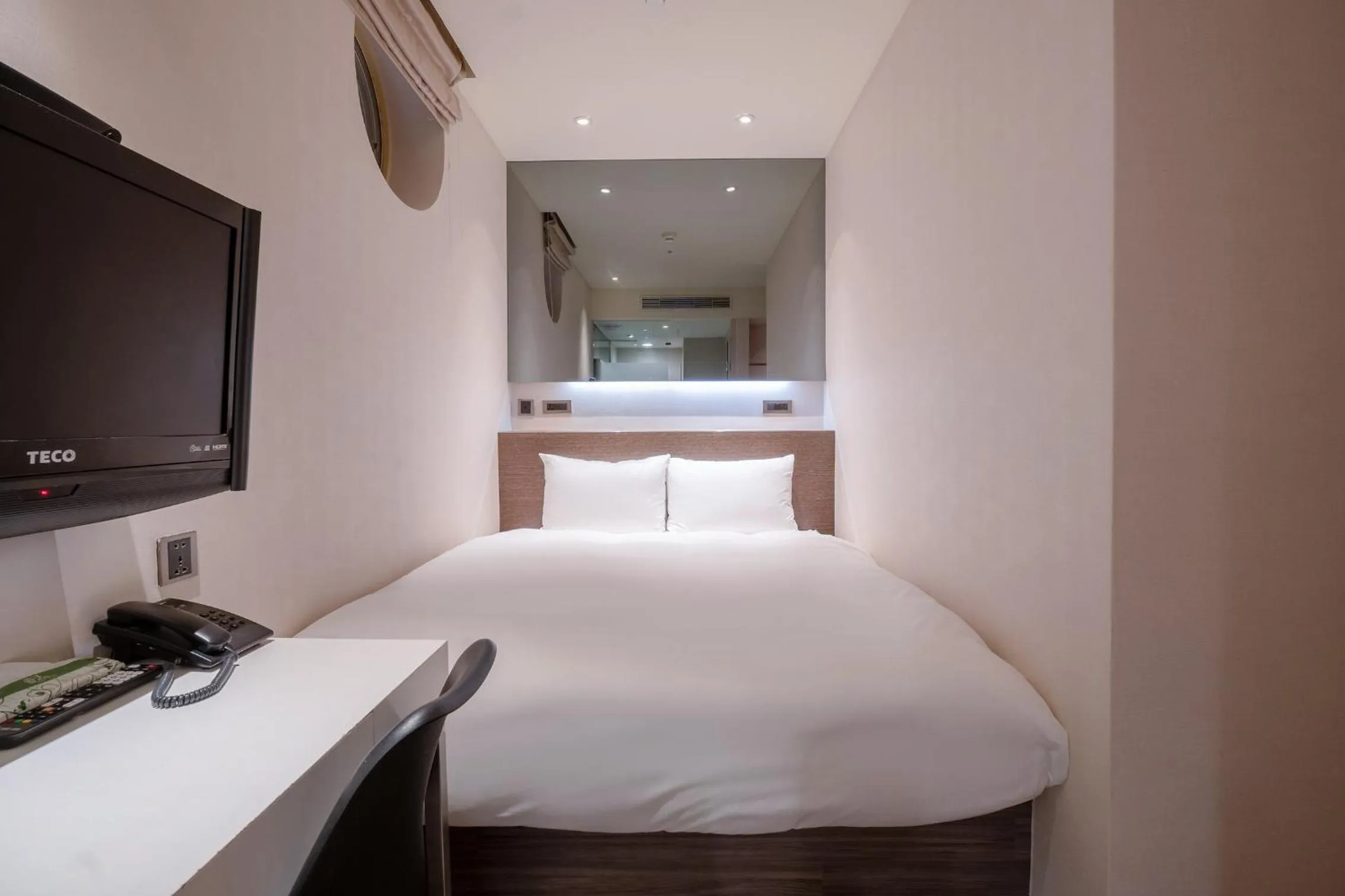 Bed in CHECK inn Taipei Xinyi