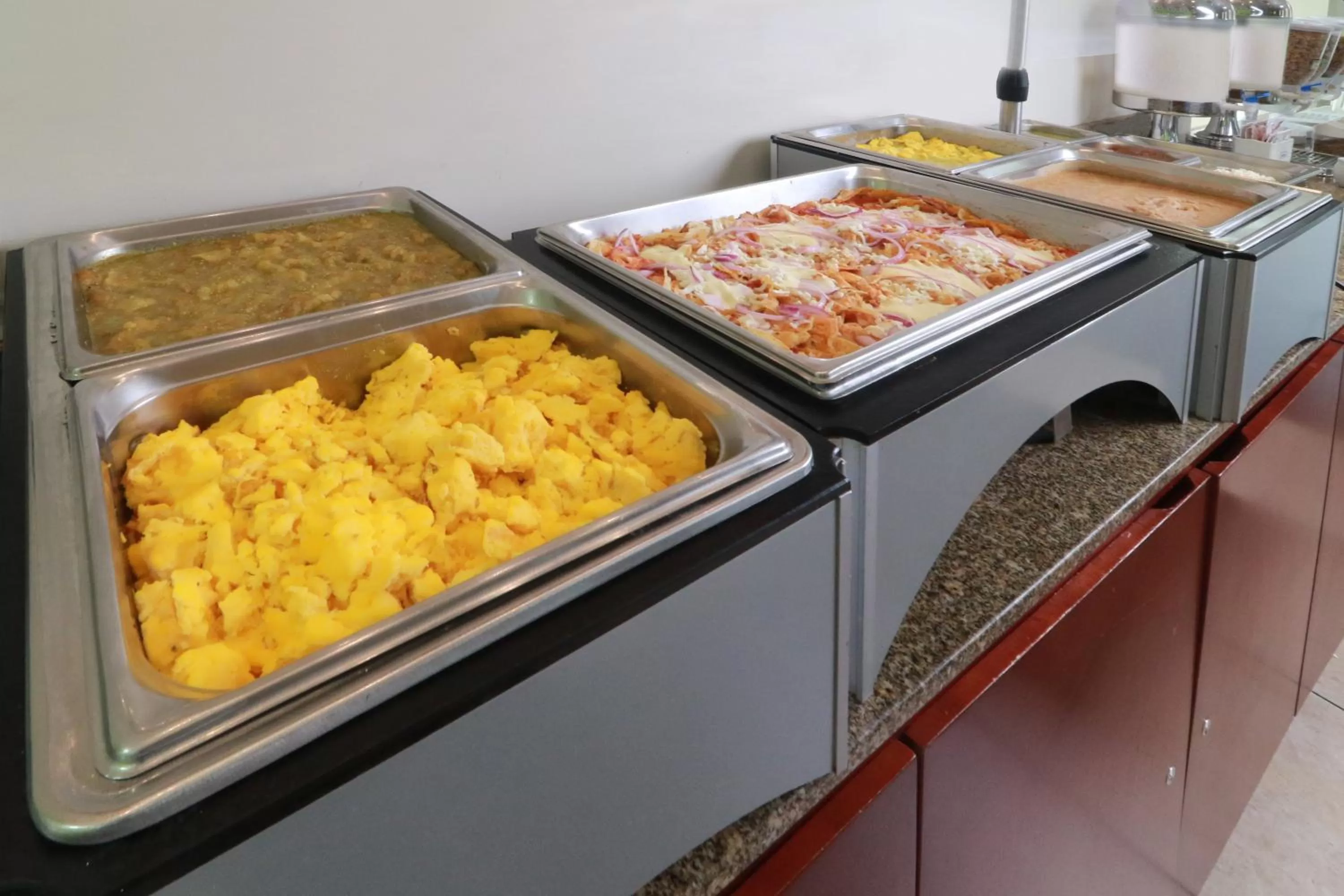 Breakfast in Staybridge Suites Queretaro by IHG