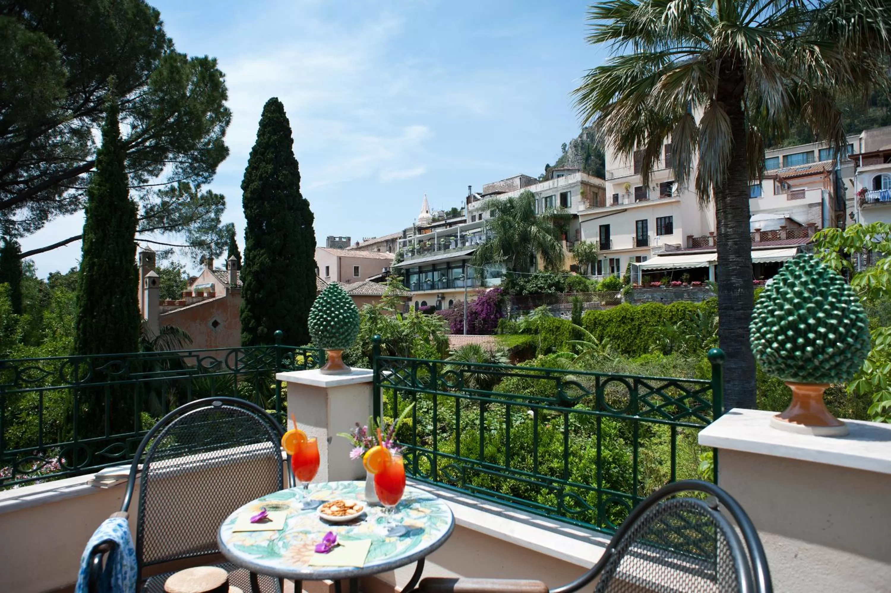 Superior Double or Twin Room with Terrace - Top Floor in Hotel Villa Schuler