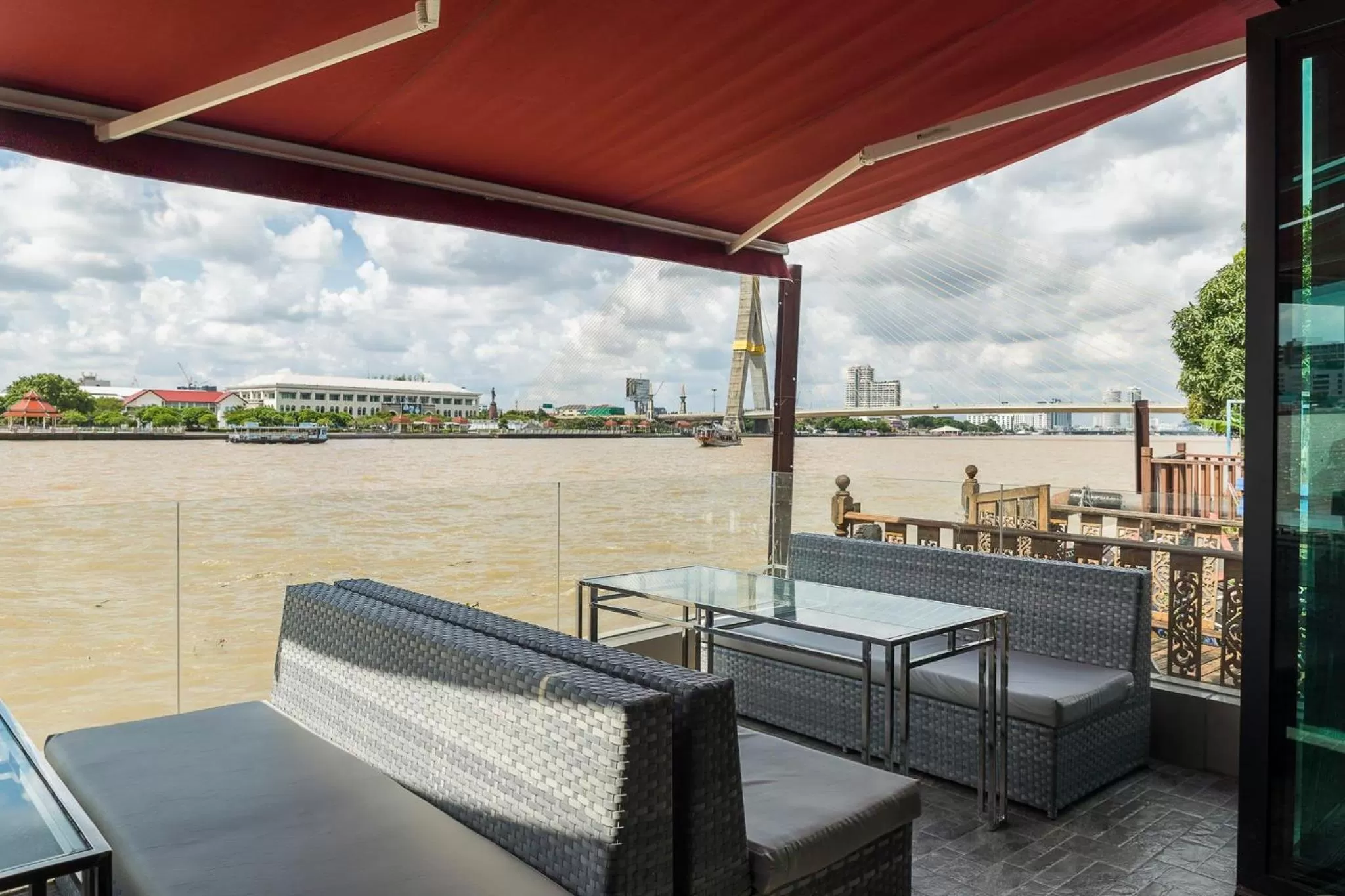 Property building in V Varee Bangkok