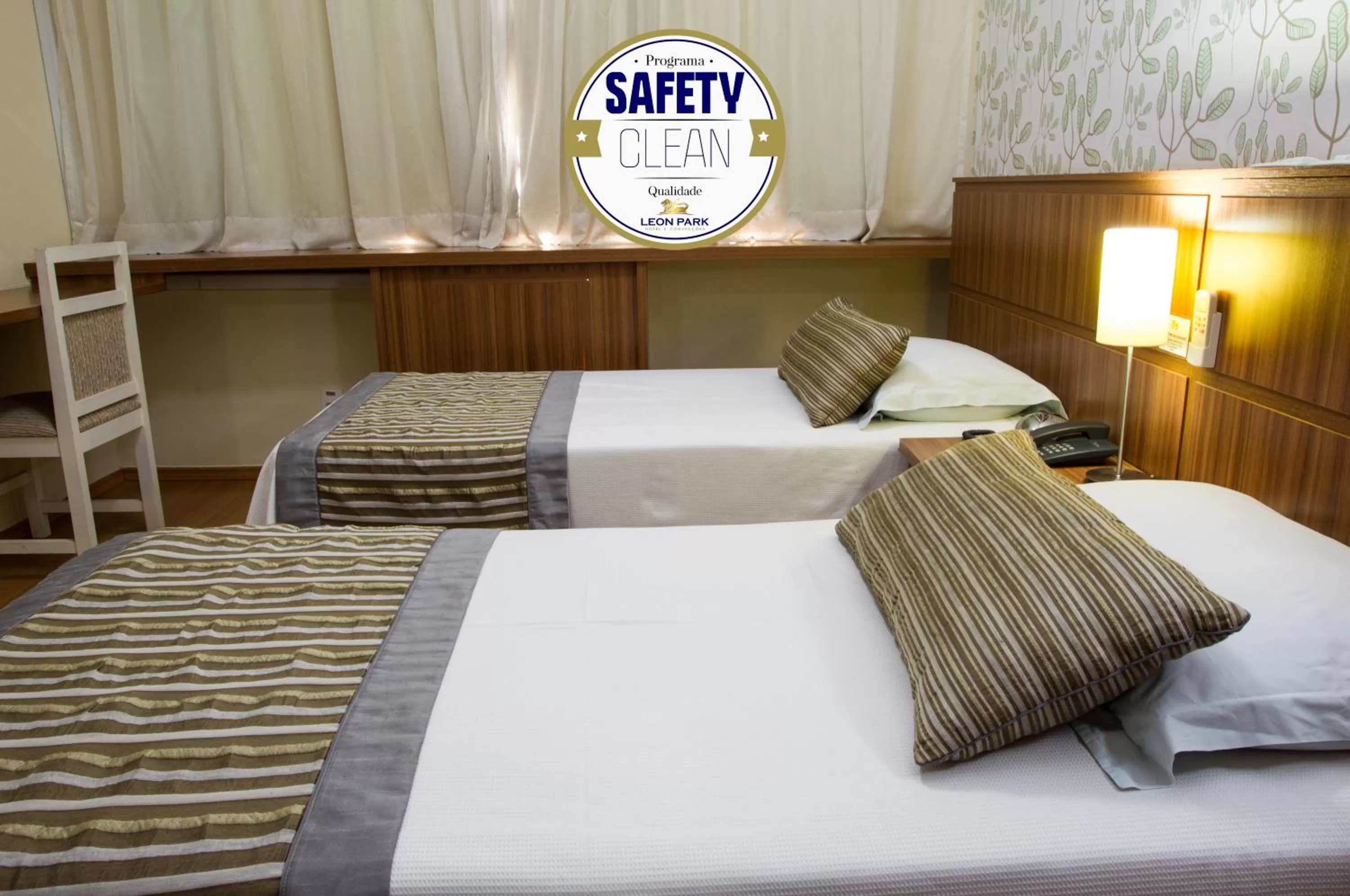 Bedroom, Bed in LEON PARK HOTEL e CONVENÇÕES - Melhor Custo Benefício